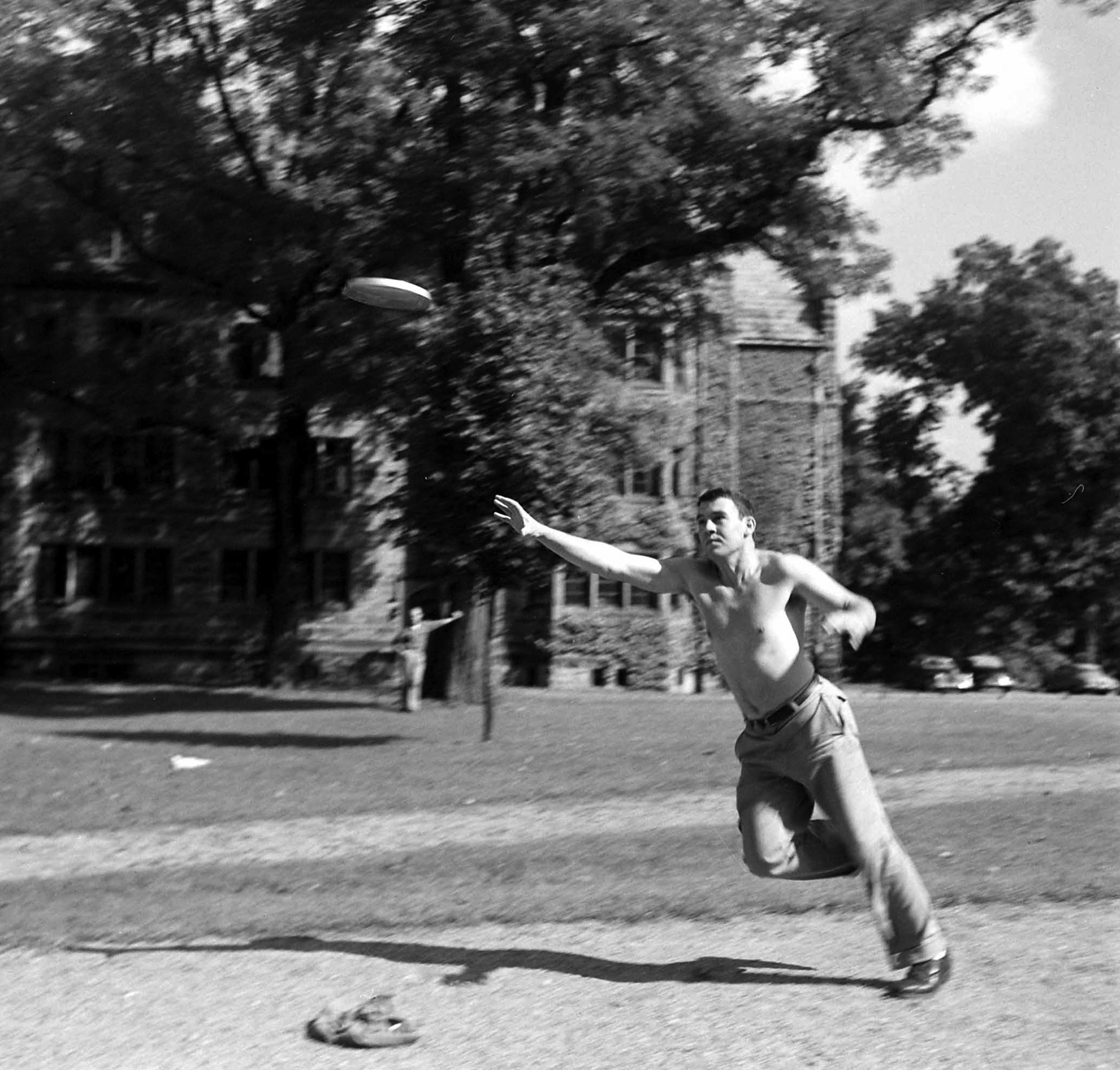 Frisbee History: How Fred Morrison Invented the Popular Toy