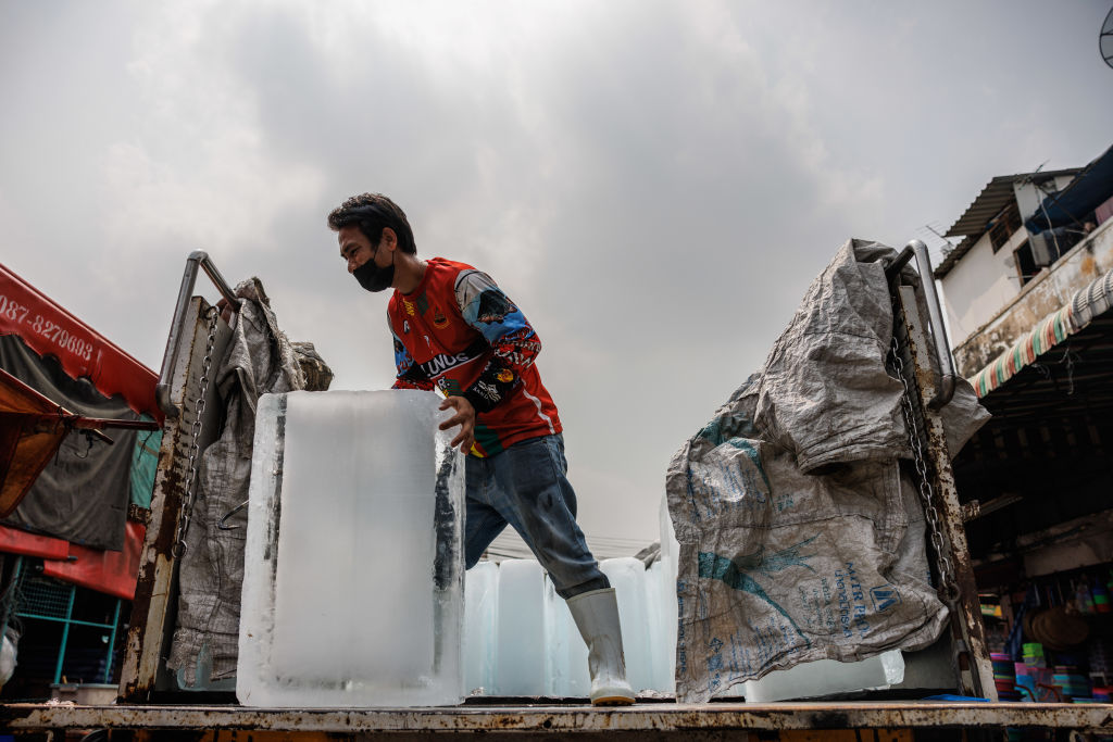 Record Heat, Looming Vote Drive Thailand to Cut Power Costs