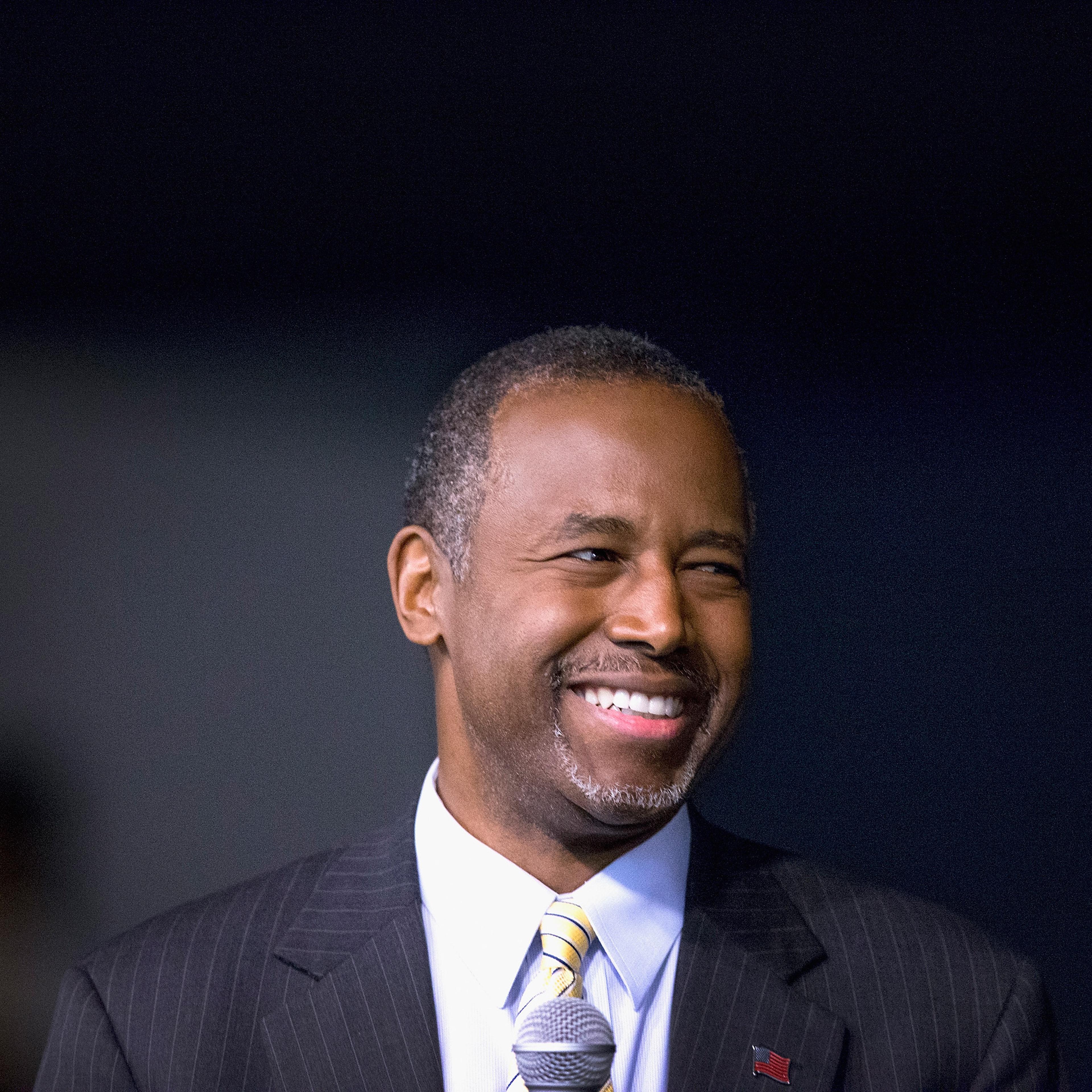 Republican presidential candidate Ben Carson speaks to guests at a barbeque hosted by Jeff Kauffman in Wilton, Iowa on Nov. 22, 2015.