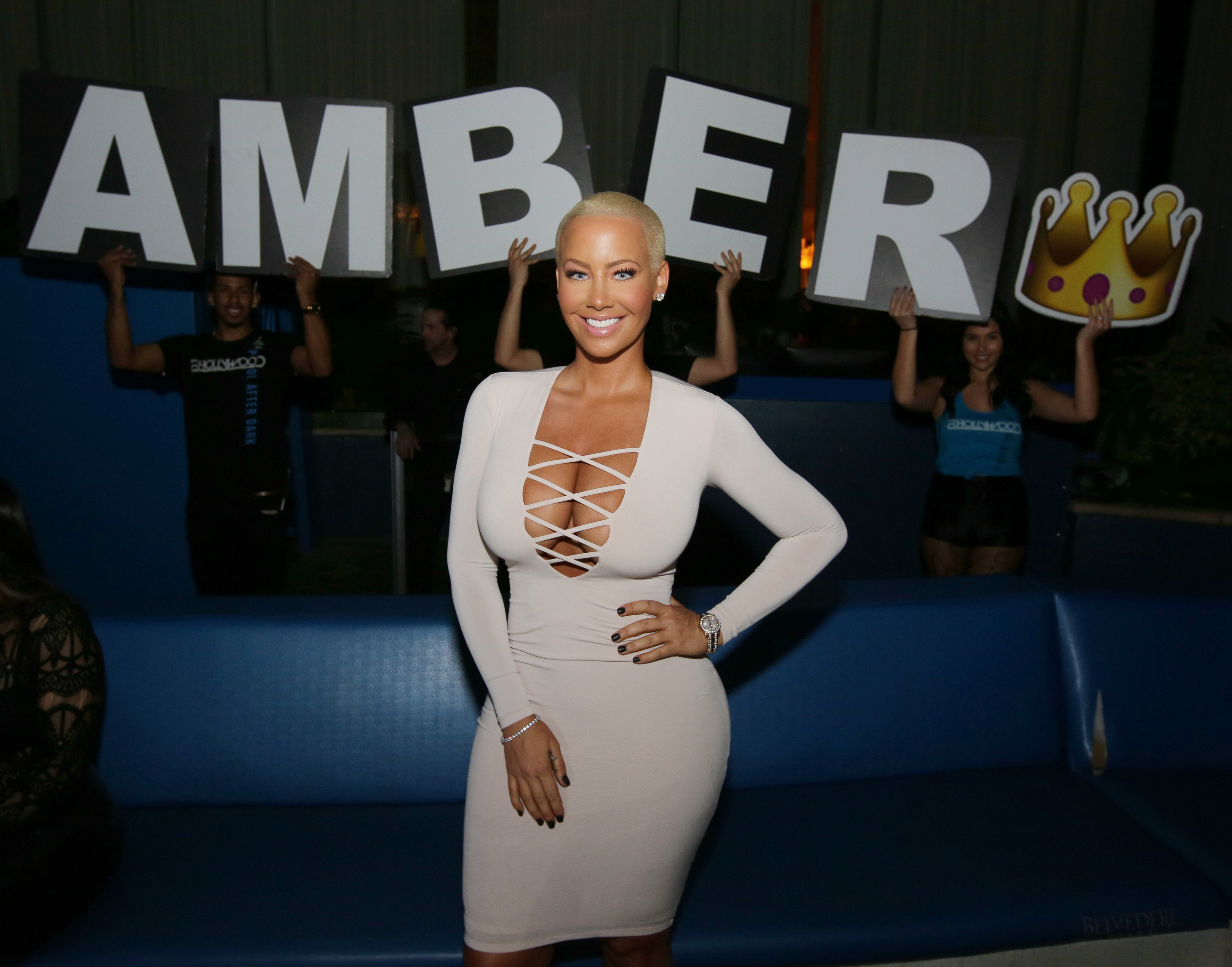 amber rose red carpet dress Amber Rose slams Ariana Grande for social media post about ICE protest