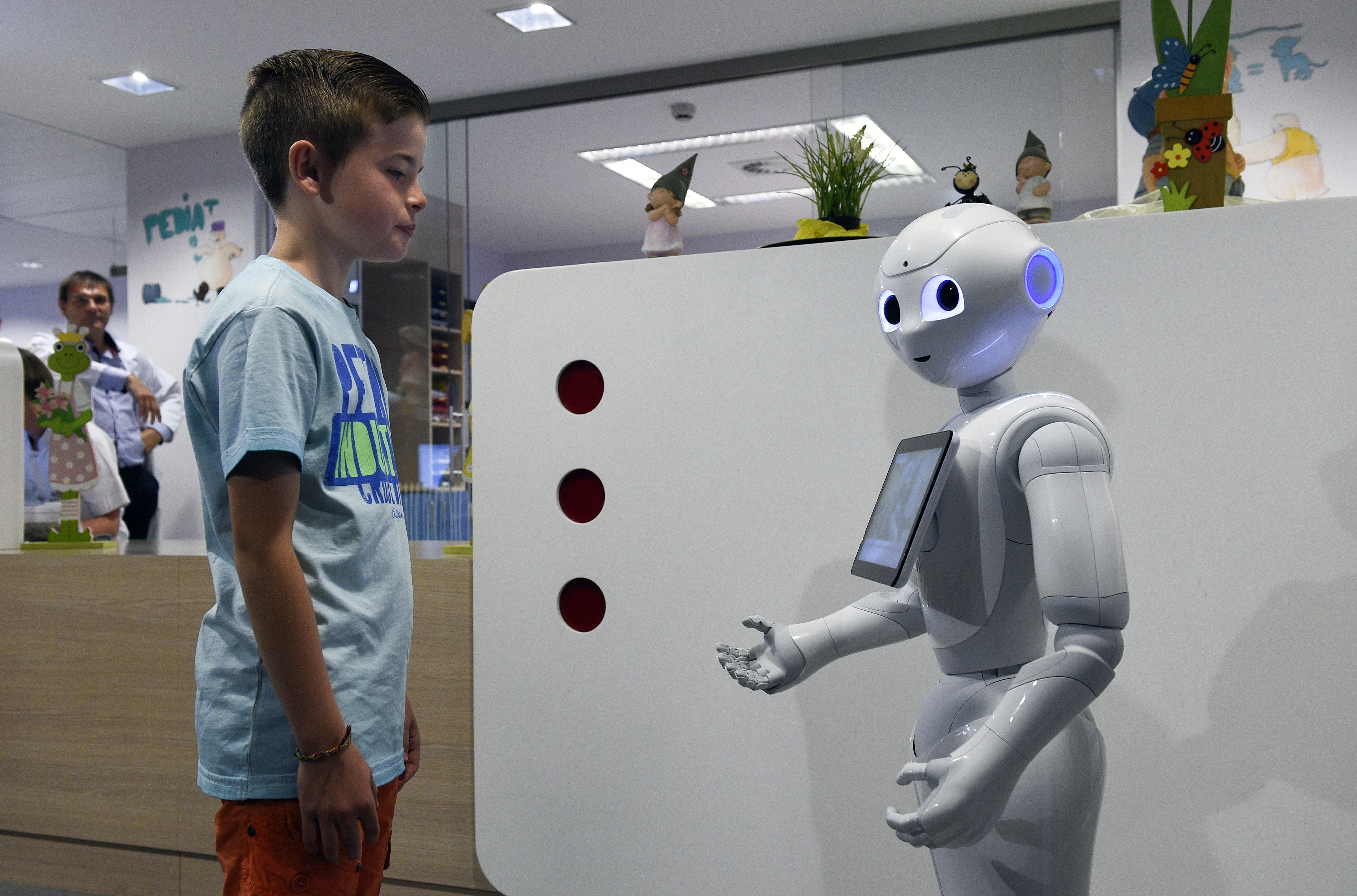 BELGIUM-SCIENCE-ROBOTIC-HOSPITAL-ROBOT-PEPPER
