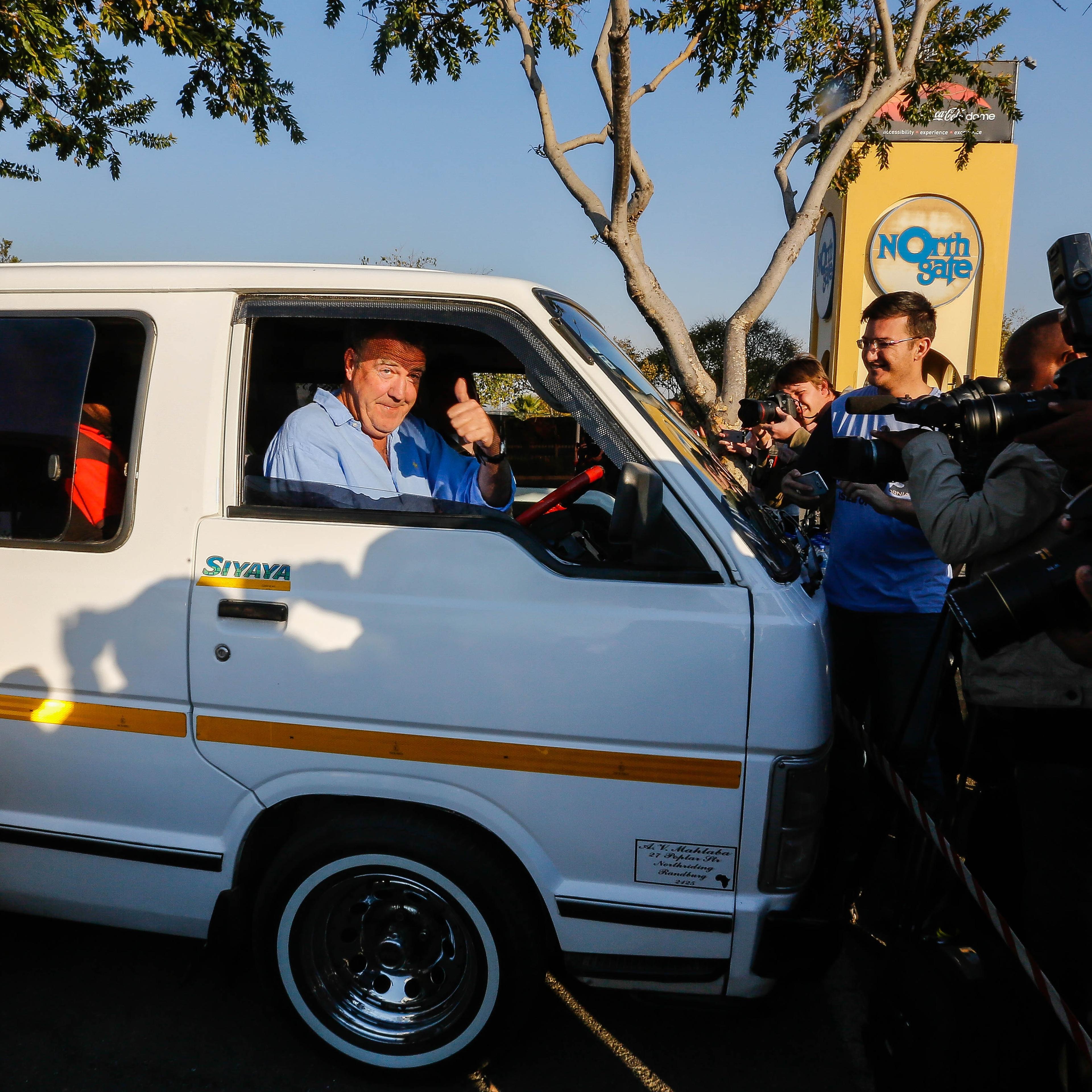 Jeremy Clarkson Drives a Taxi in South Africa