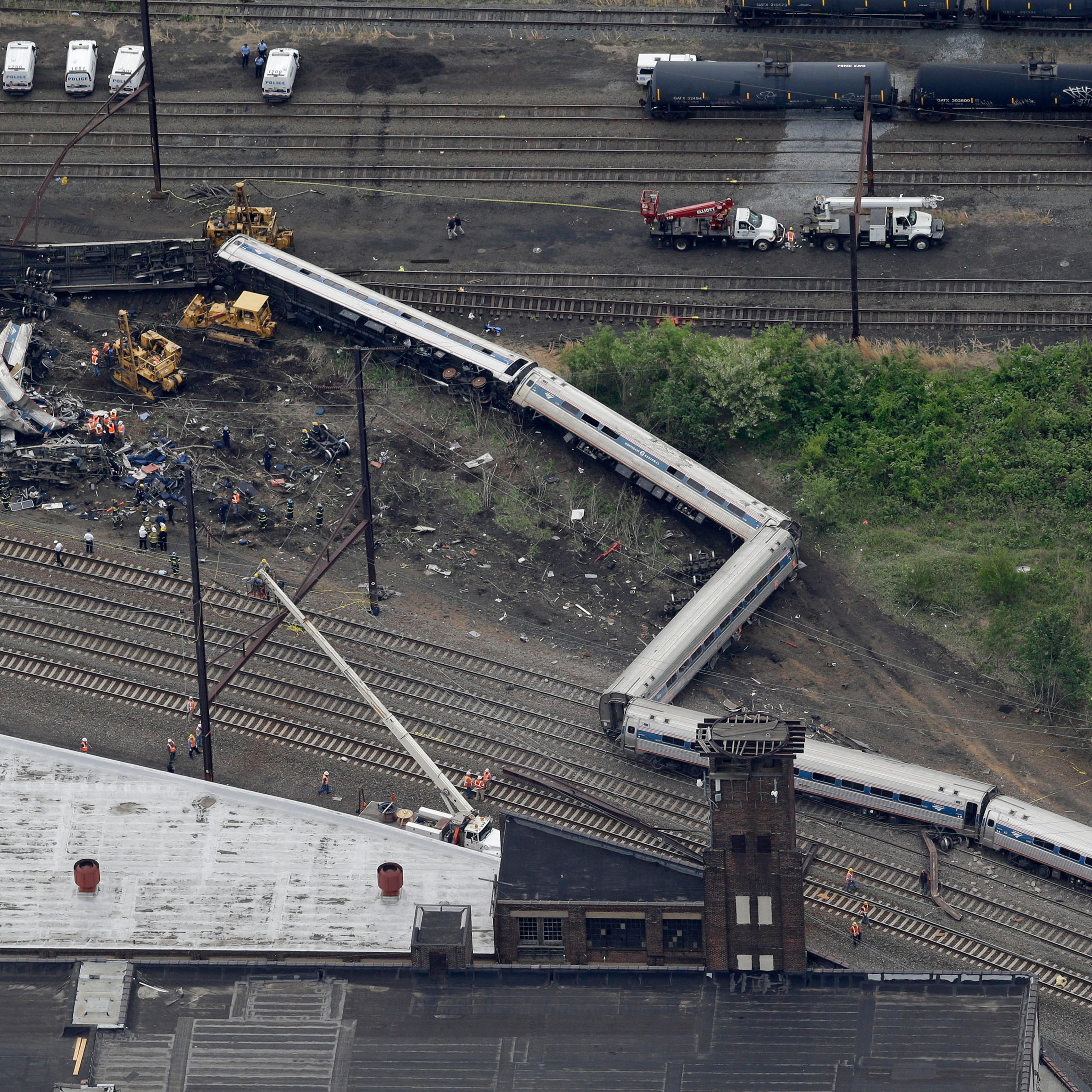 APTOPIX Amtrak Crash