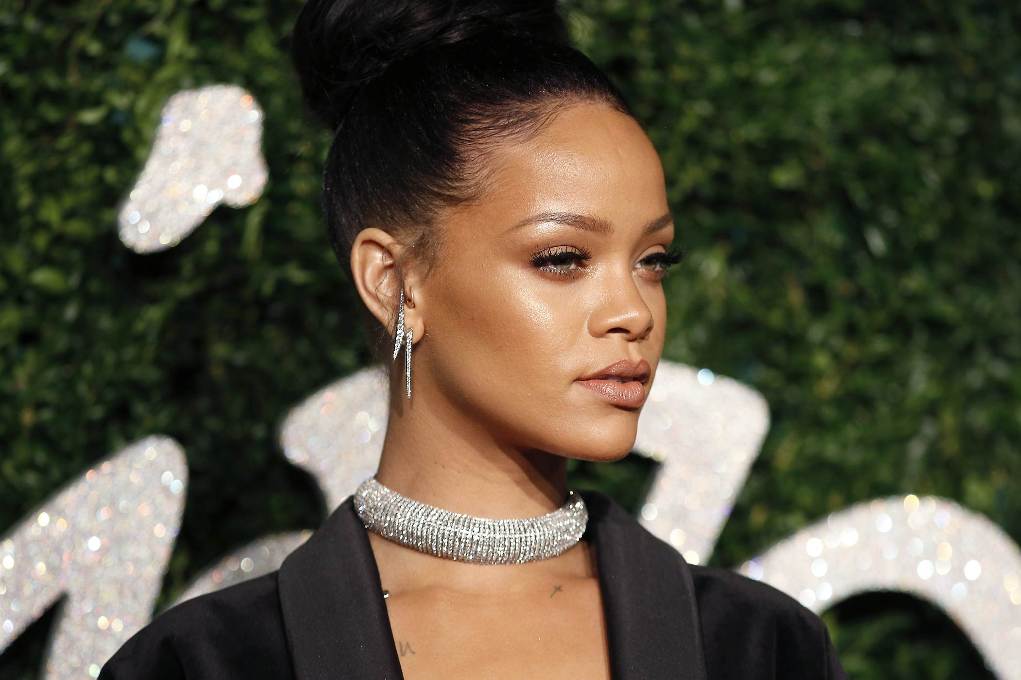 BRITAIN-FASHION-AWARDS