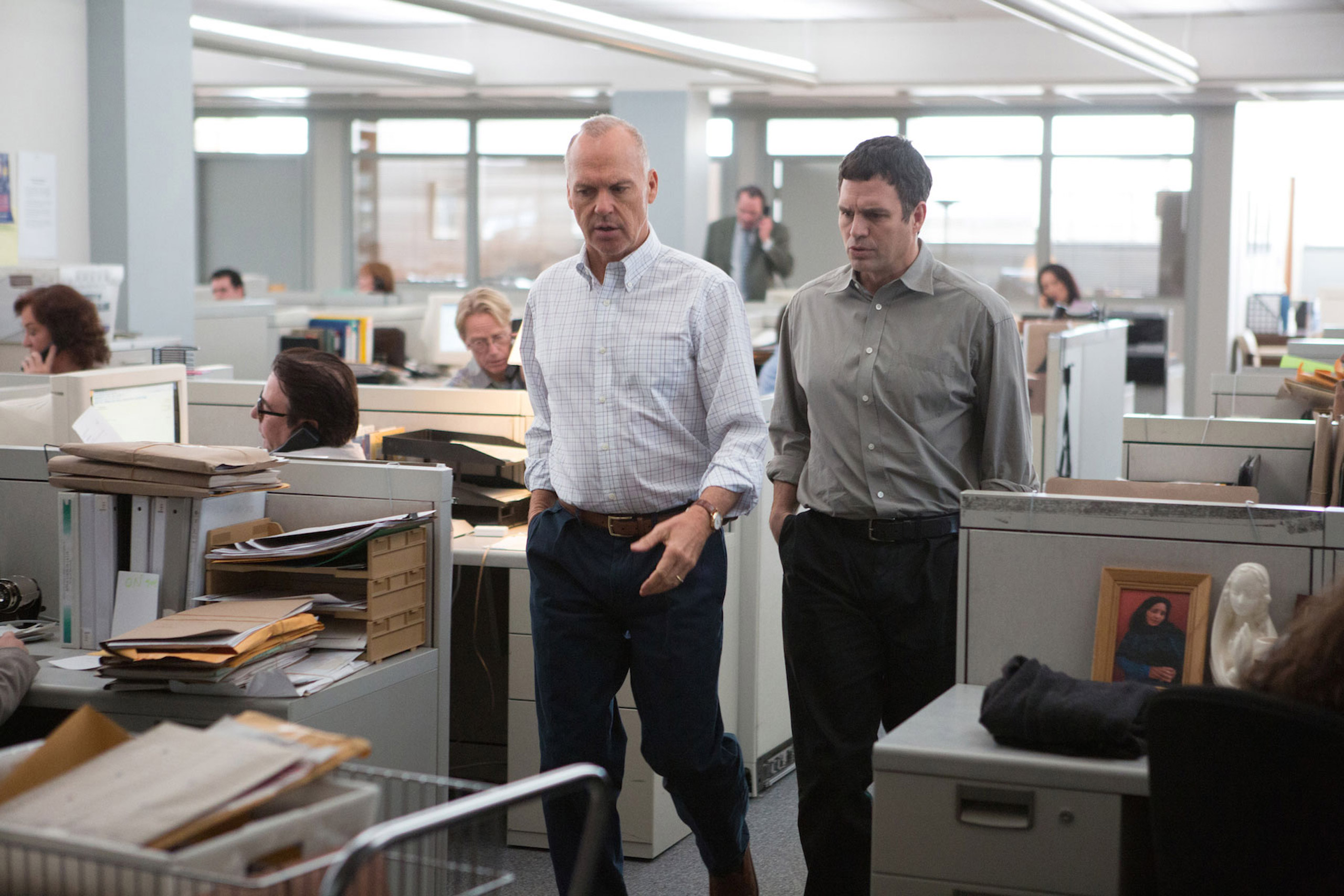 Michael Keaton and Mark Ruffalo in <i>Spotlight</i>.
