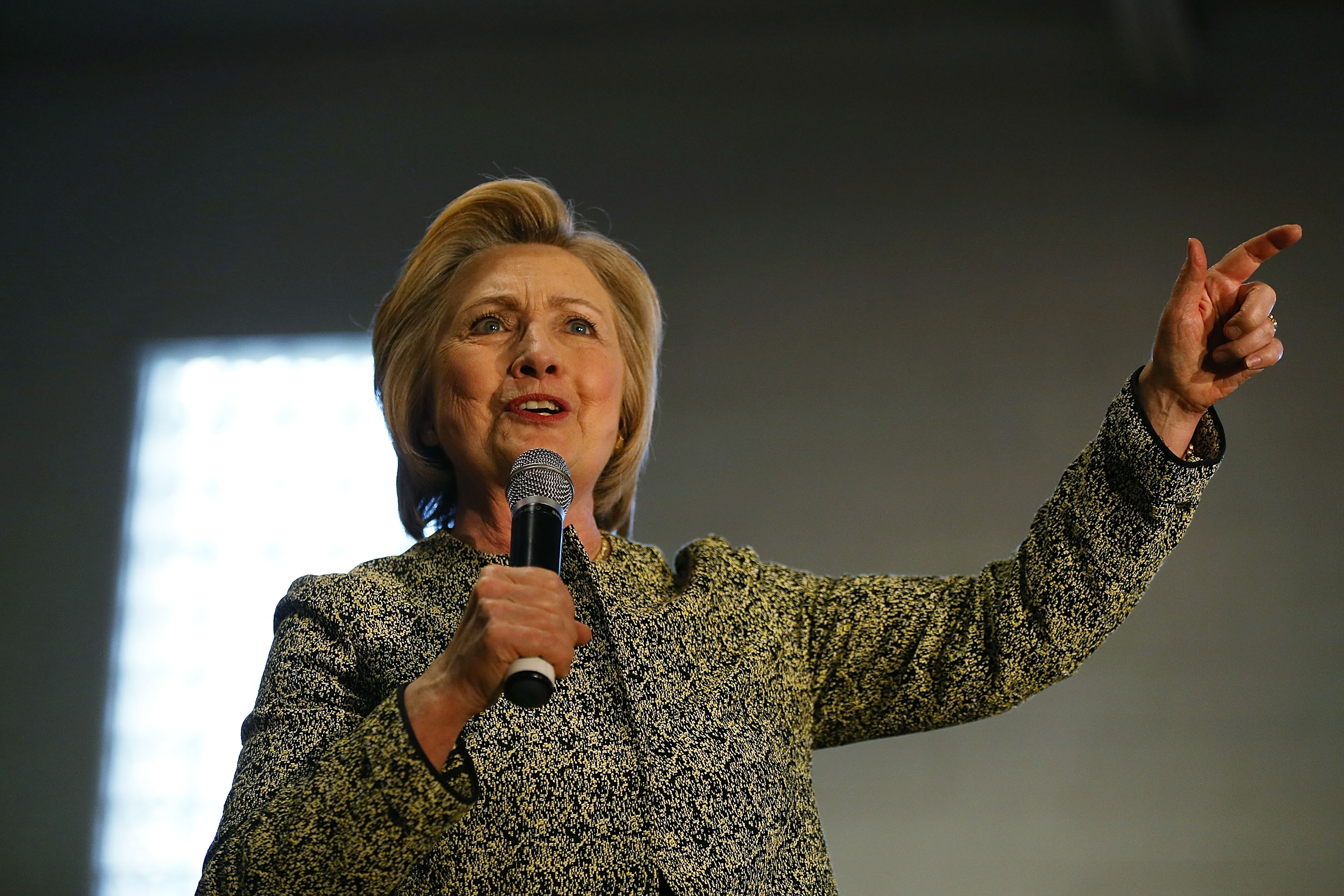 Democratic Presidential Candidate Hillary Clinton Campaigns In Indiana