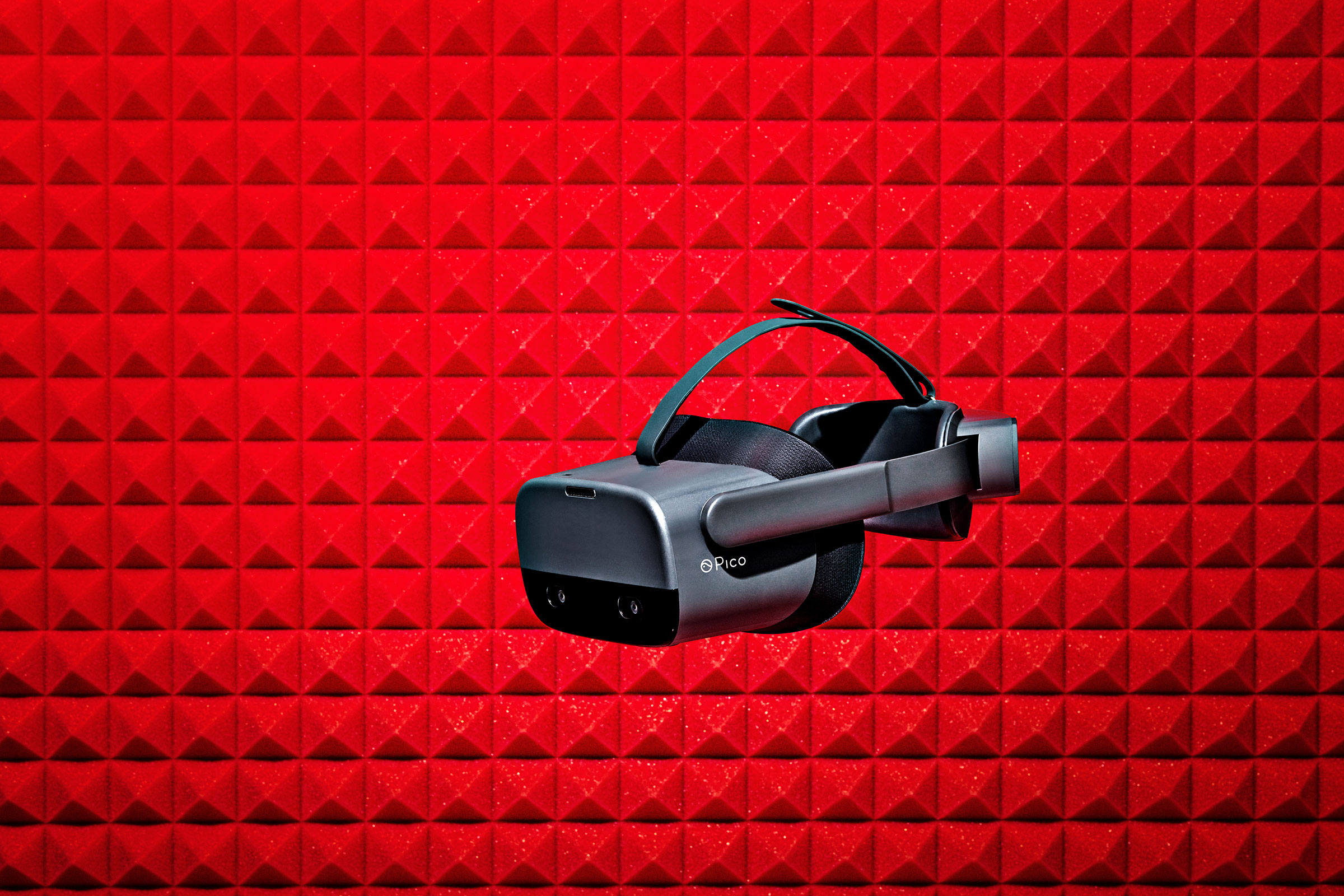 Pico Interactive Neo 2 Eye VR Headset: The 100 Best Inventions of 2020