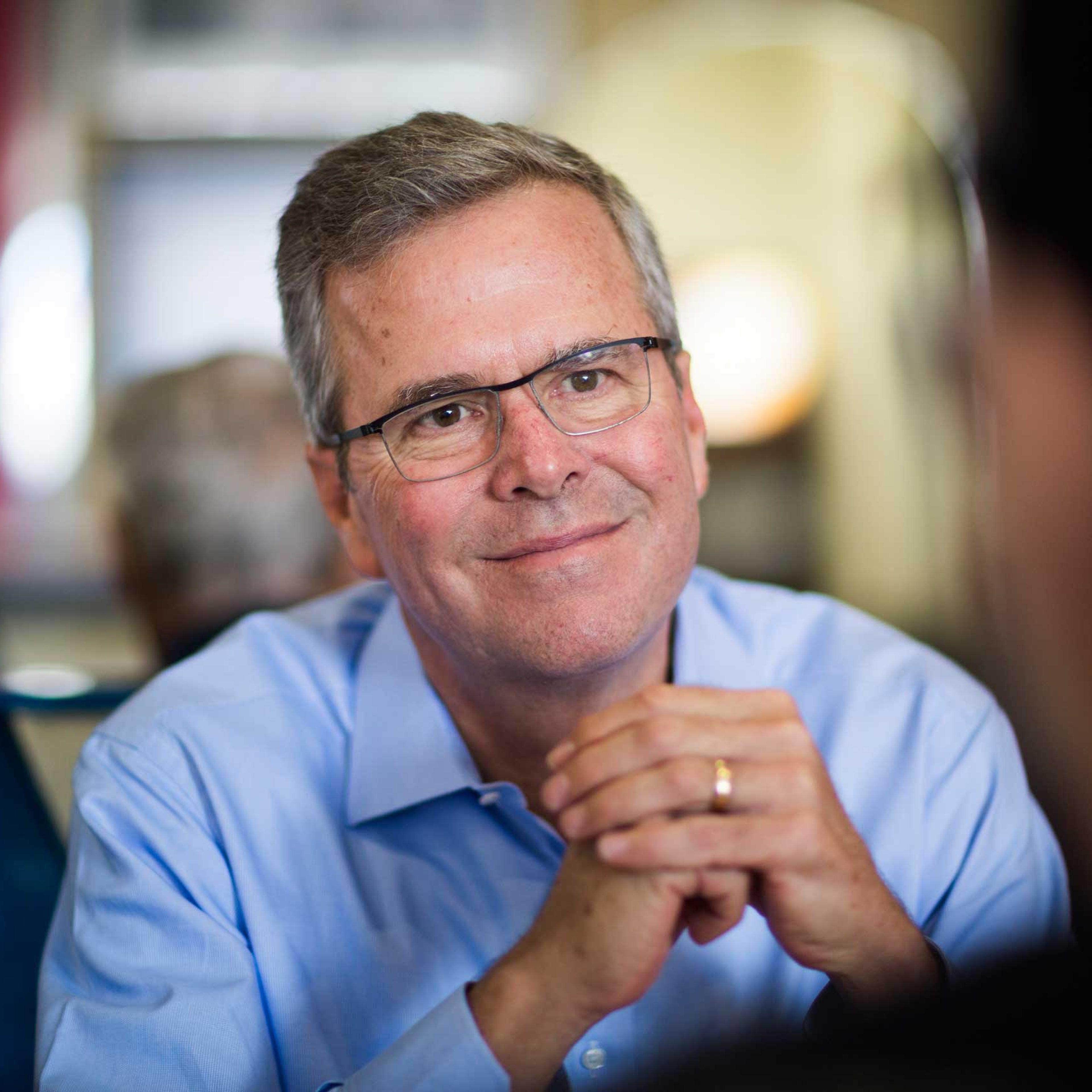 Former Florida Governor Bush at MaryAnne's Diner in Derry, N.H. on April 17, 2015.