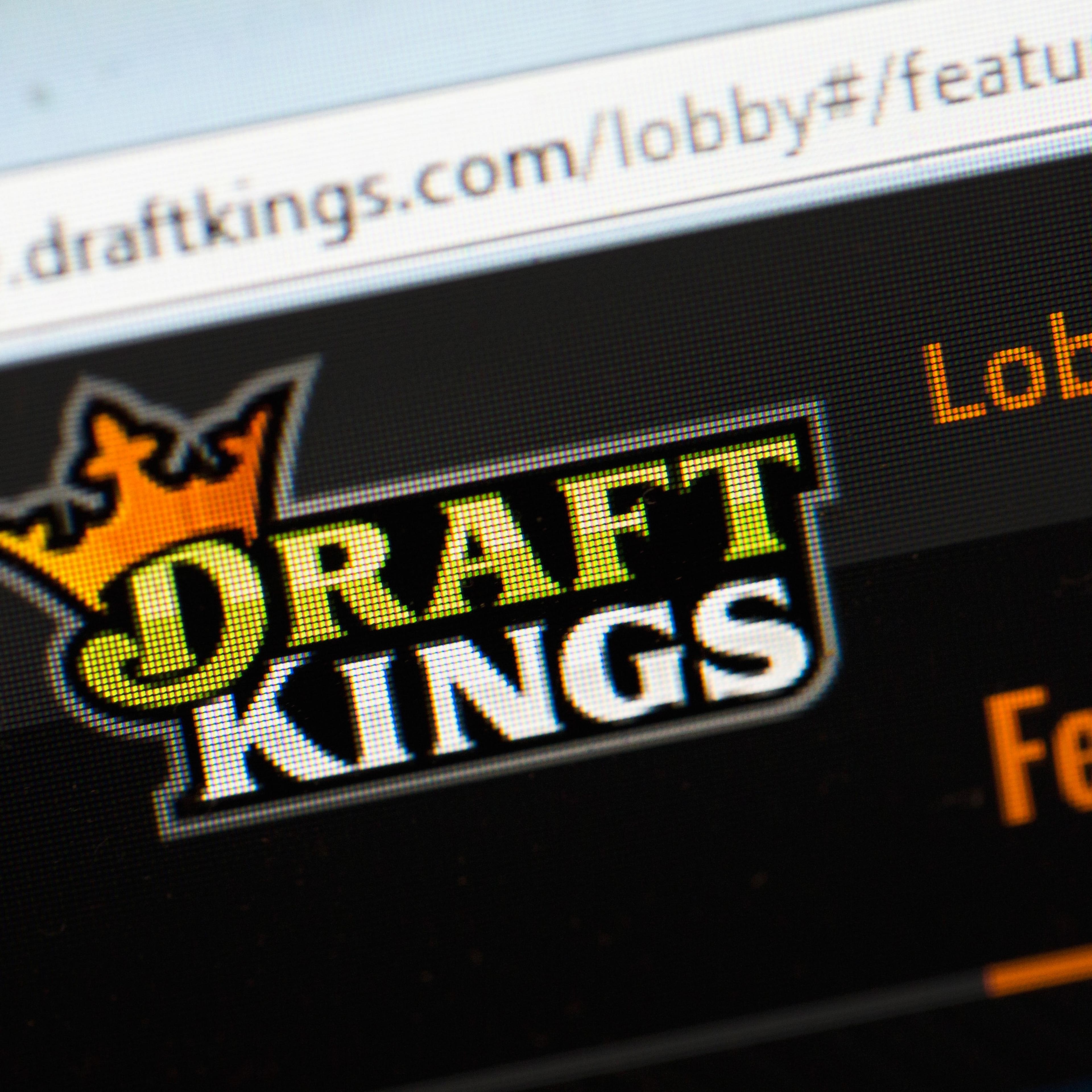 Online Fantasy Sports Sites, FanDuel And DraftKings, Under Scrutiny Of Government
