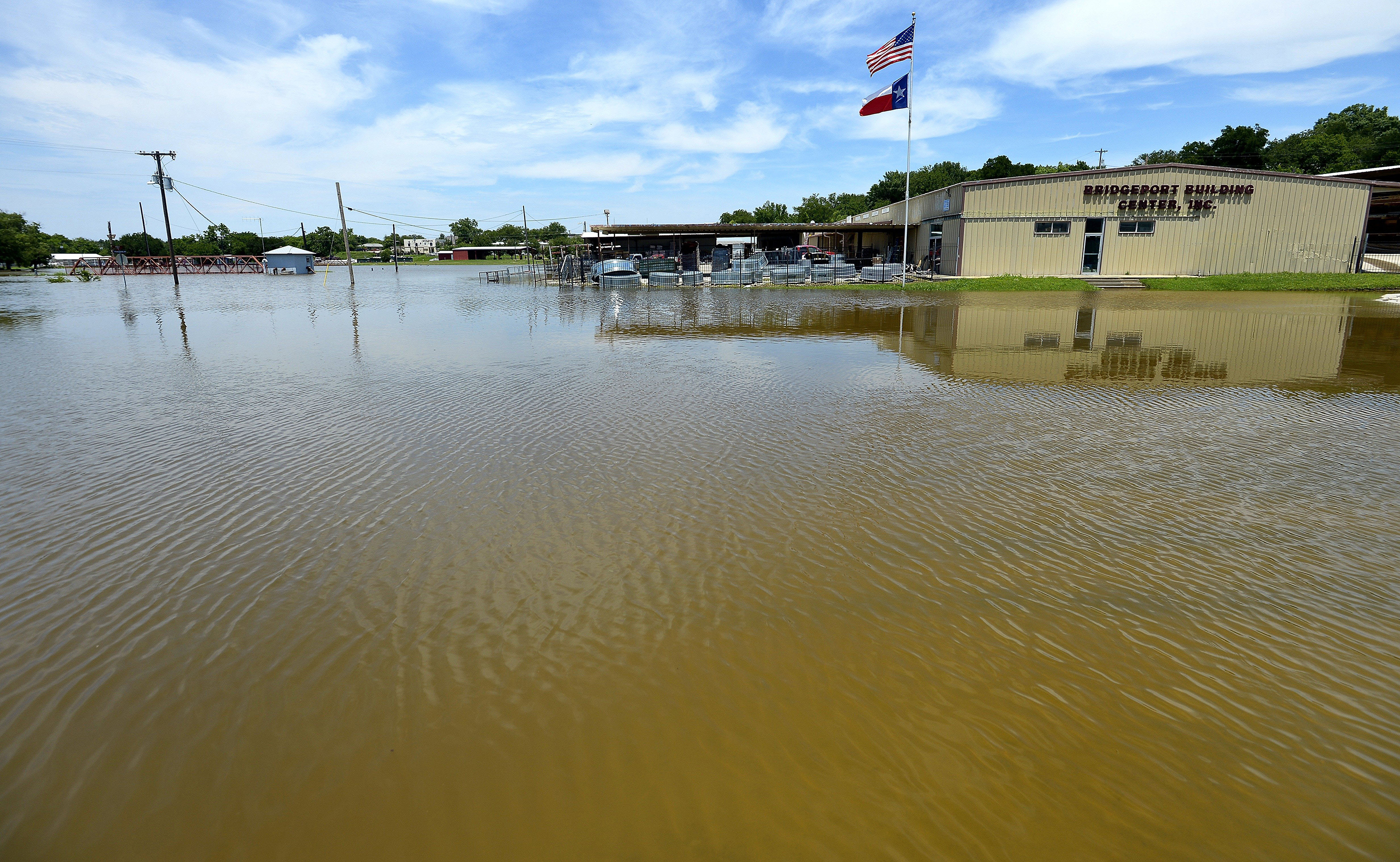 Flooding Texas bridgeport