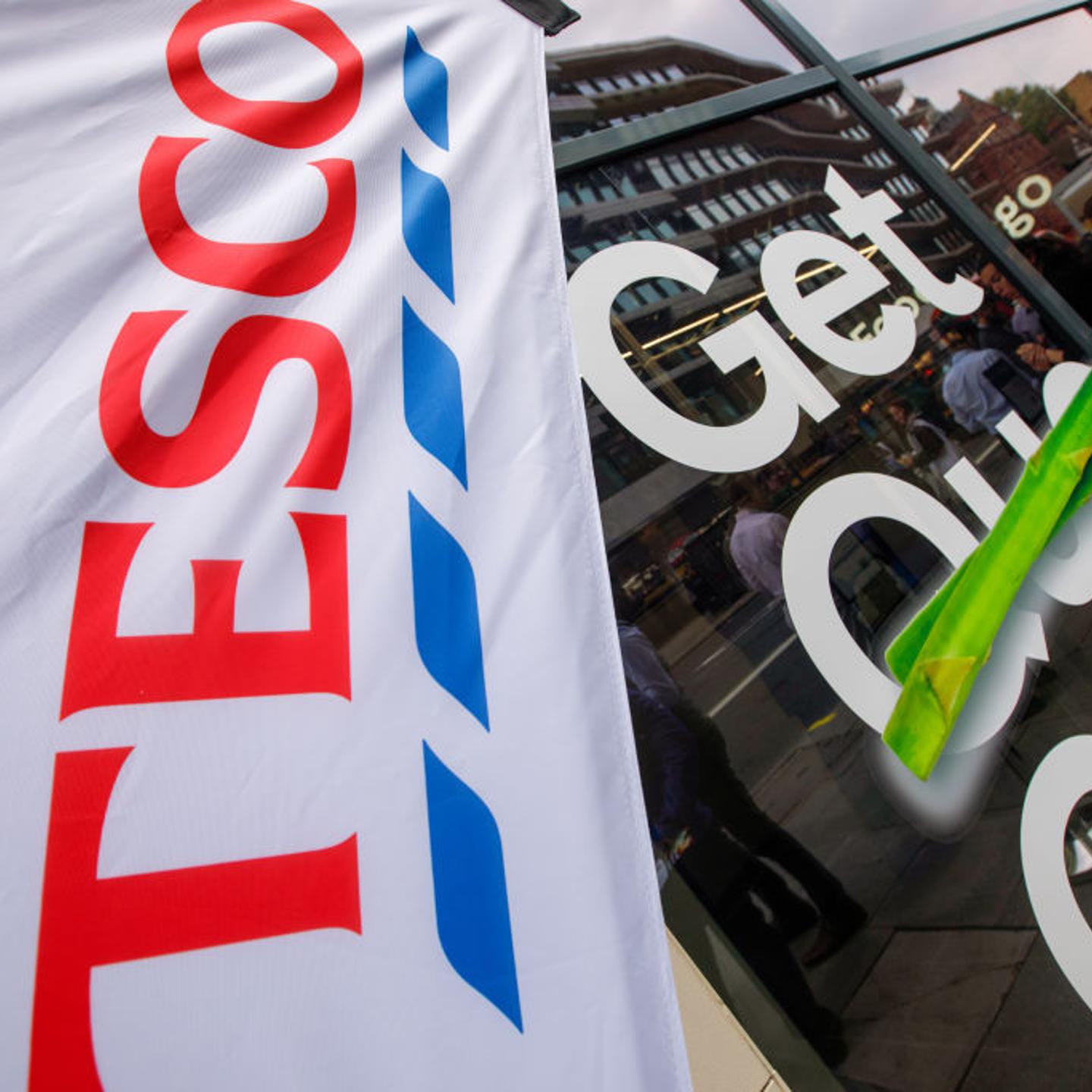 Tesco Plc Tests Its First Cashierless Supermarket in London