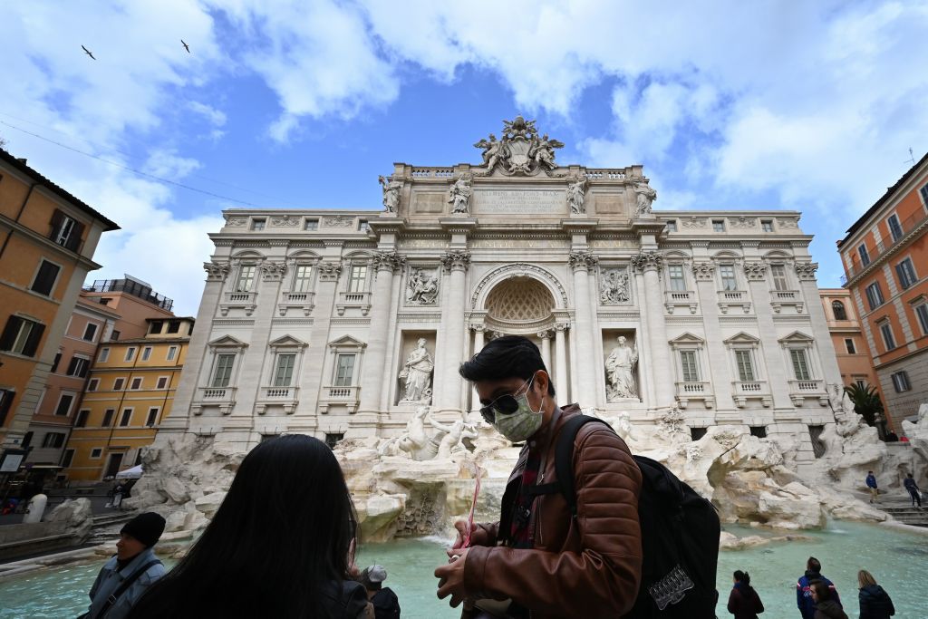 Coronavirus-Italy-tourists