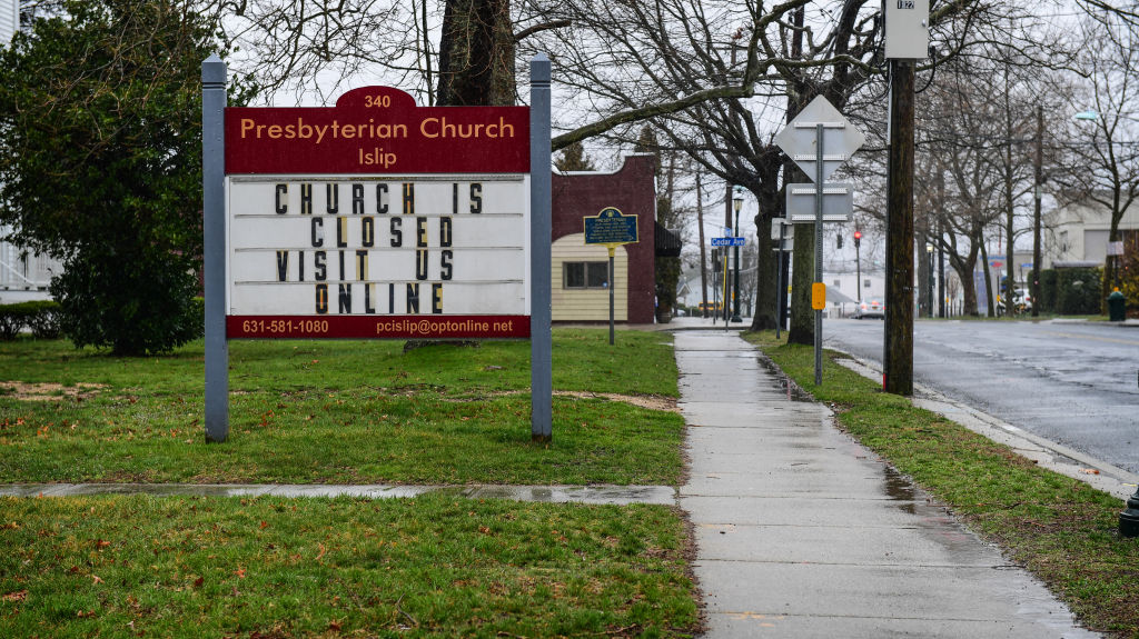 Church sign tells parishioners to go online during pandemic in 2020
