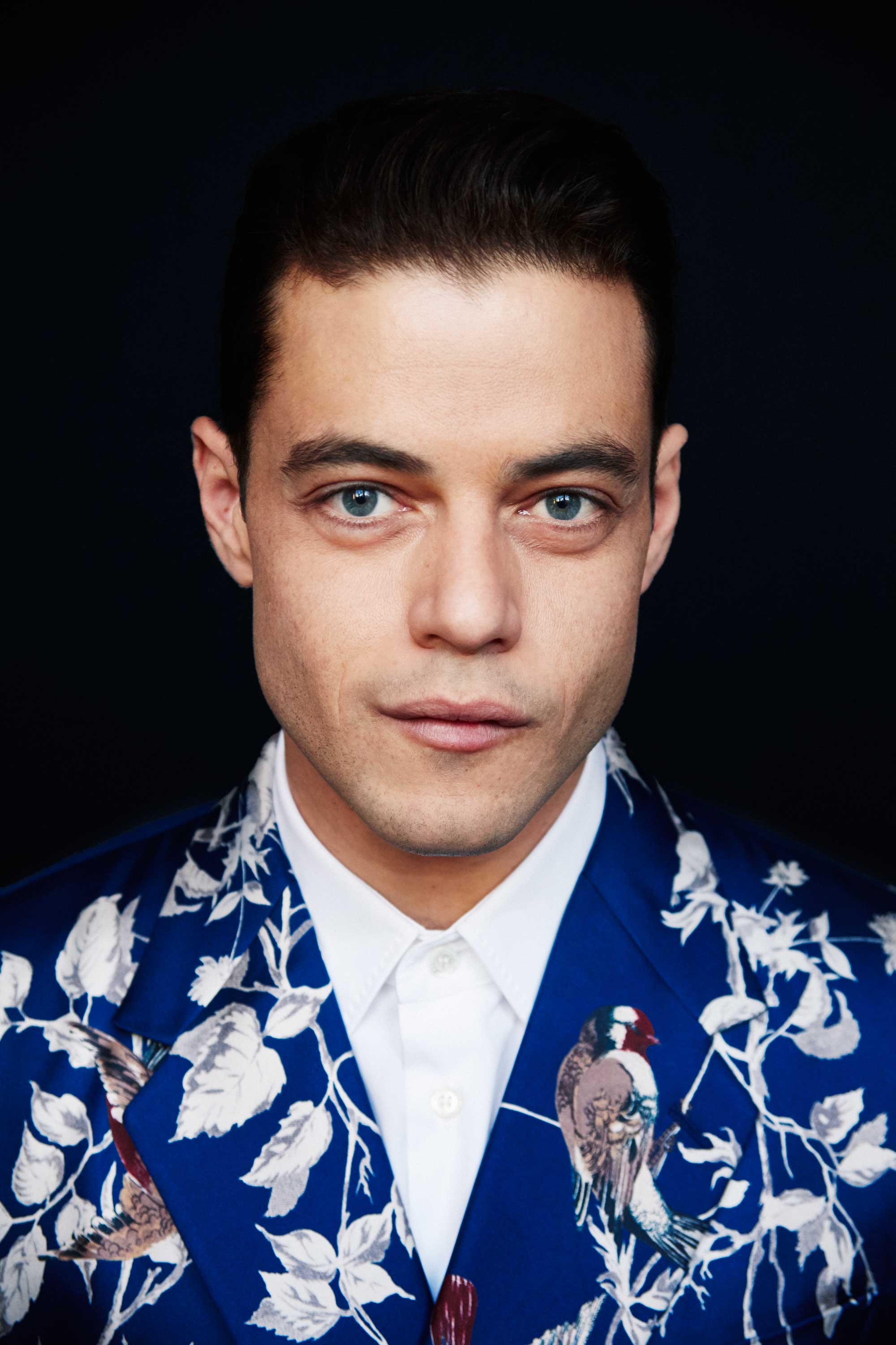 mr-robot-rami-malek-erik-madigan-heck-usa-hacking-computers-code