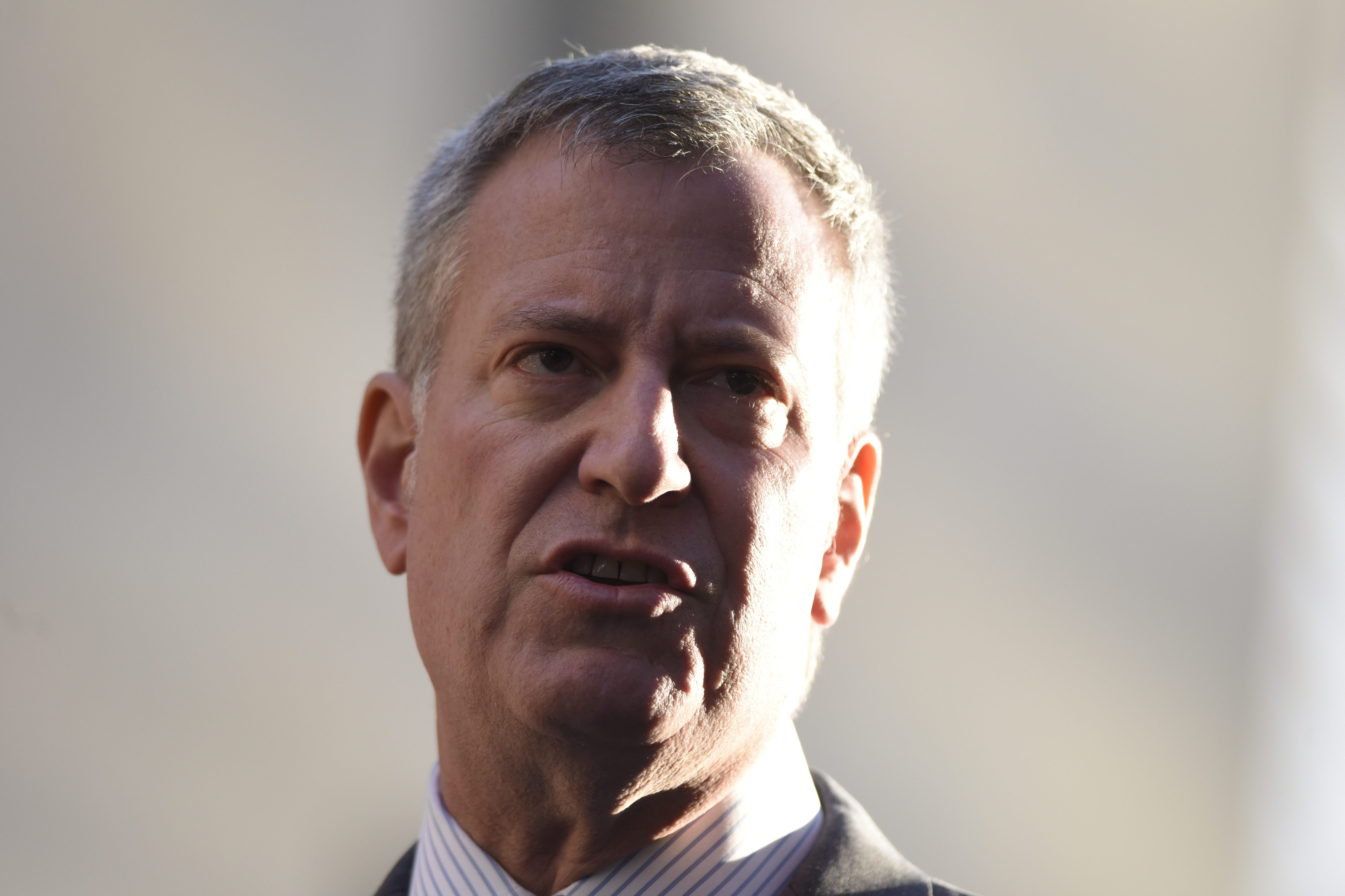 New York City Mayor Bill de Blasio led a rally of elected officials and first responders to call on Congress to extend the Zadroga Act.