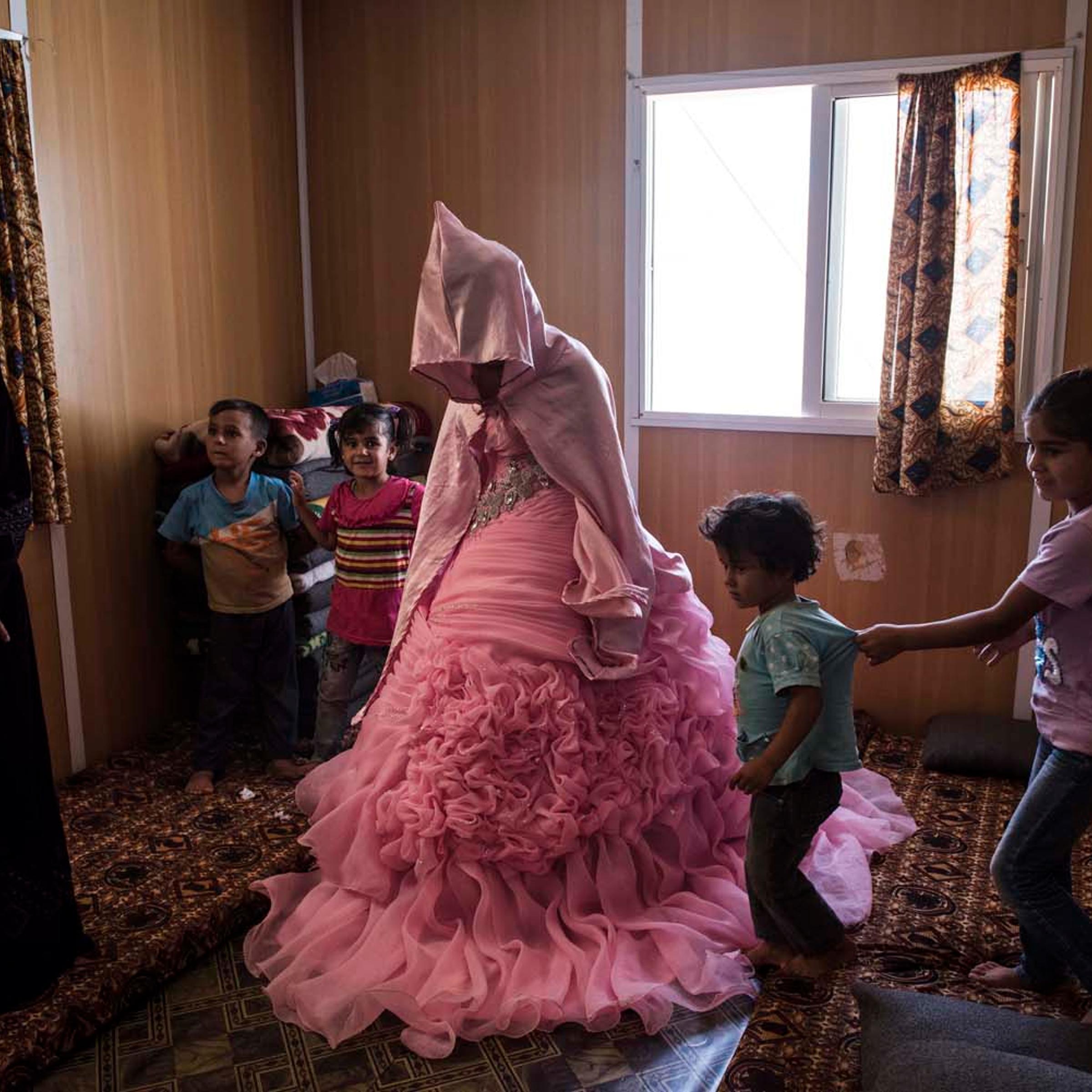 Syria refugees young brides