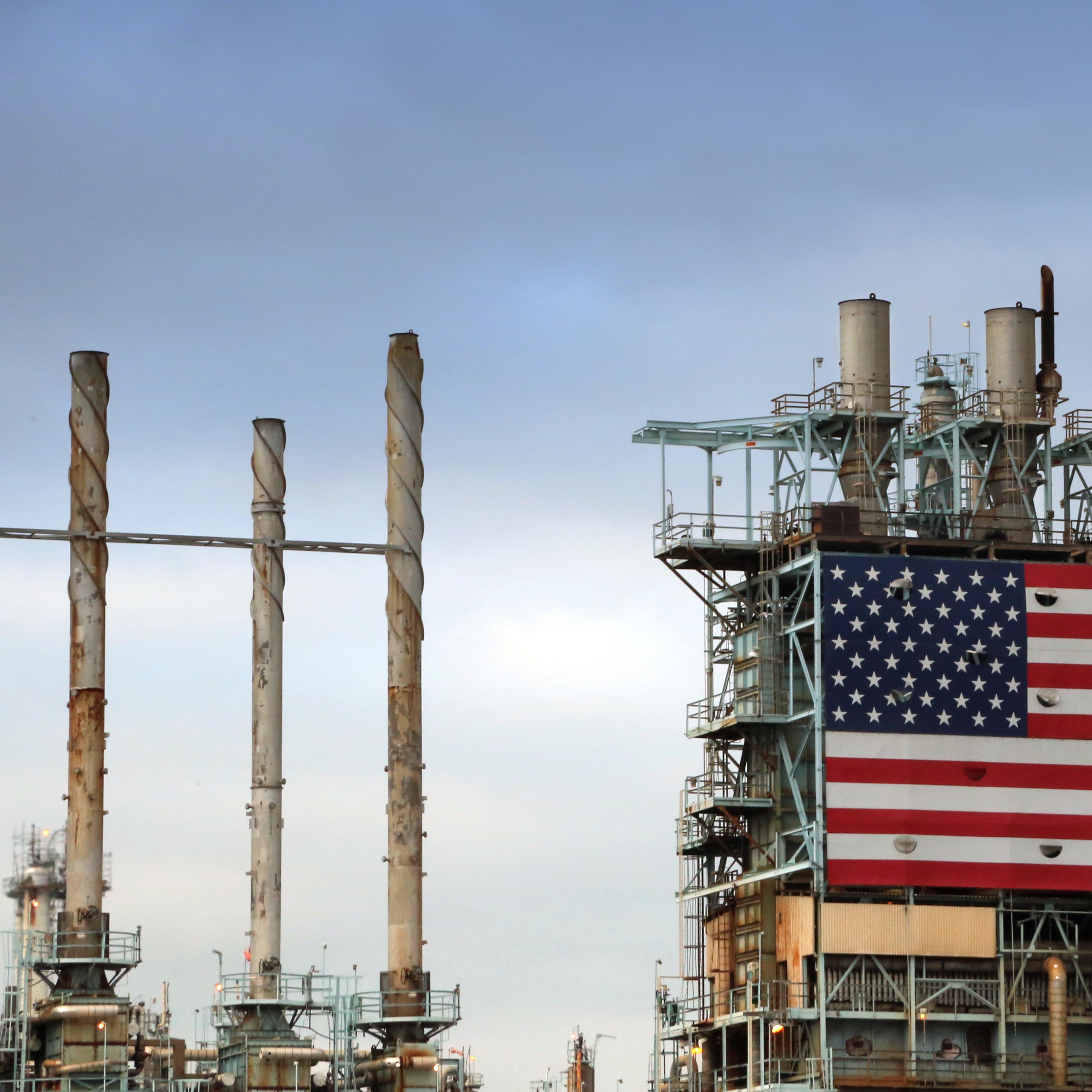 oil-refinery-american-flag