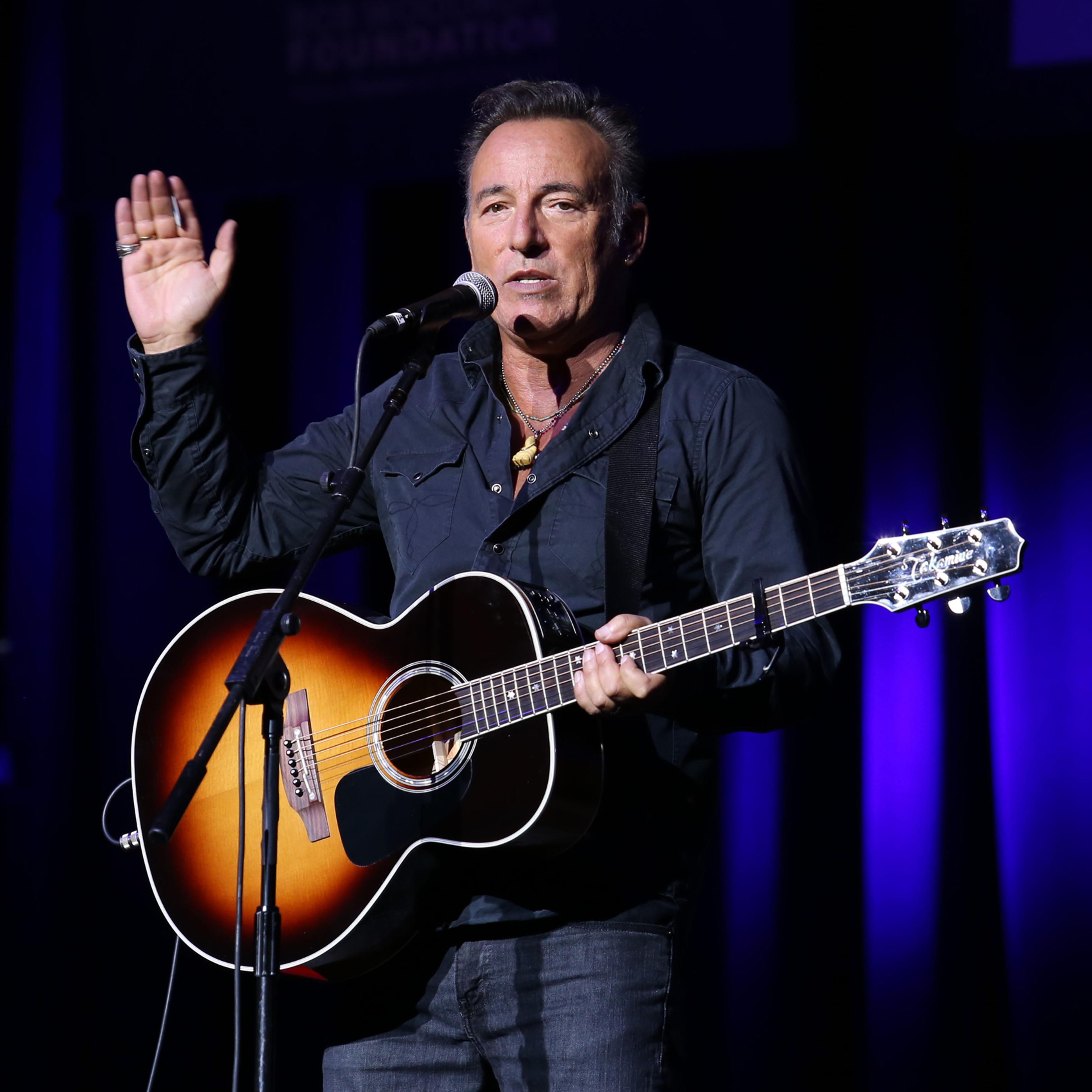 Bruce Springsteen performs at the 9th Annual Stand Up For Heroes event, presented by the New York Comedy Festival and The Bob Woodruff Foundation, at the Theater at Madison Square Garden on Tuesday, Nov. 10, 2015, in New York. (Photo by Greg Allen/Invisi