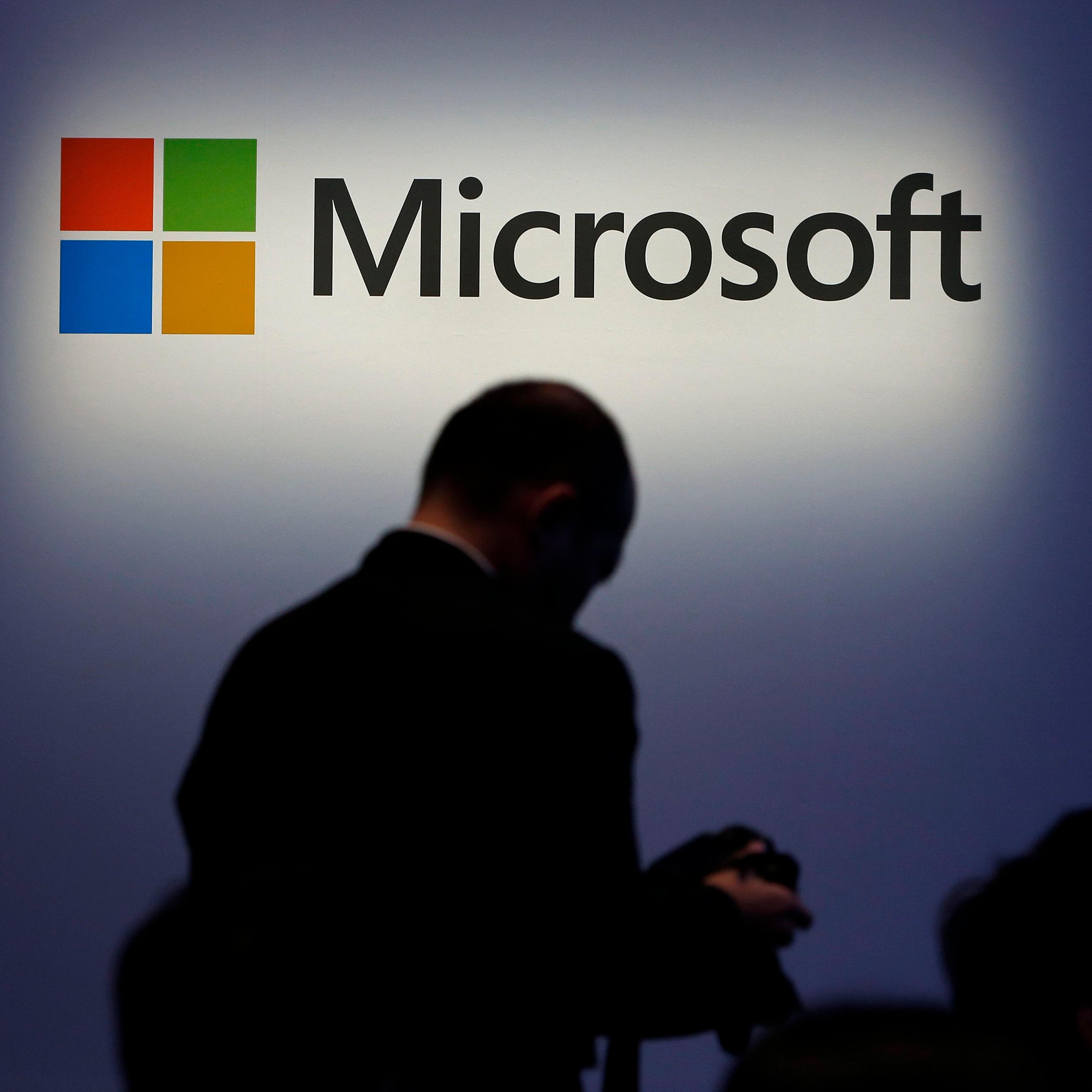 Microsoft's Windows 8.1 Goes On Sale