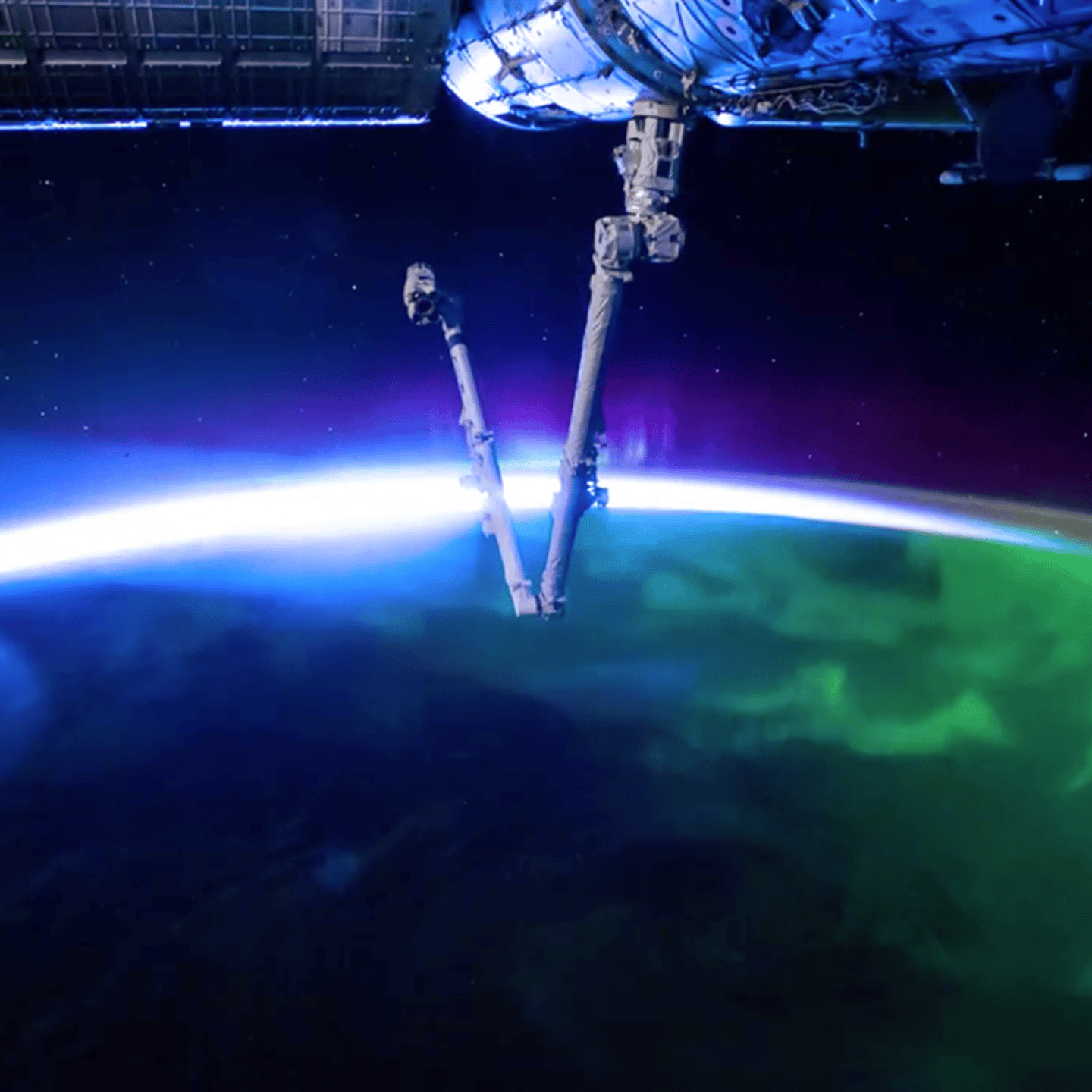 Alexander Gerst's 4k timelapse of the earth