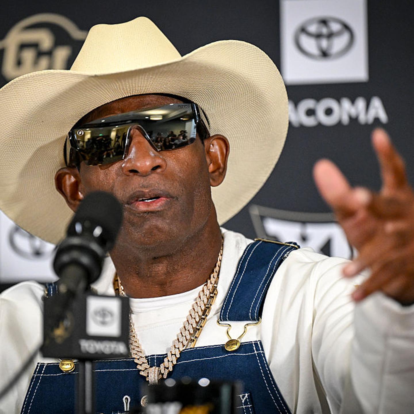DEION SANDERS CANCER