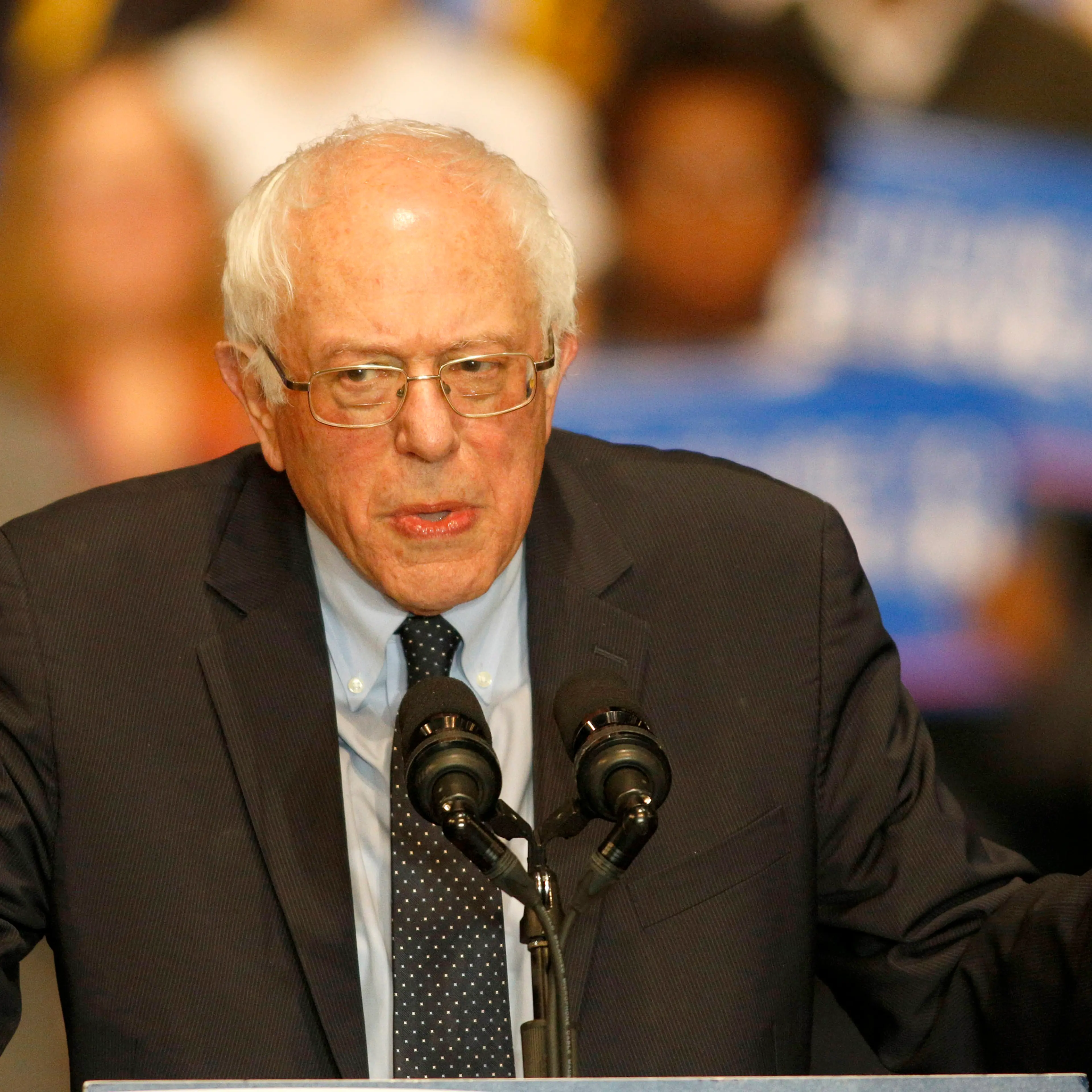 Democratic presidential candidate Sen. Bernie Sanders (I-VT) speaks at Boutwell Auditorium, January 18, 2016 in Birmingham, Alabama.