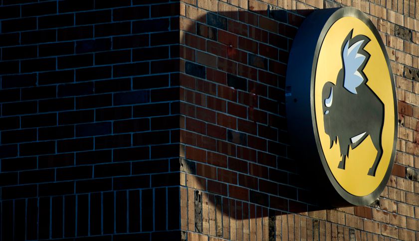 Buffalo Wild Wings Ahead of Earns