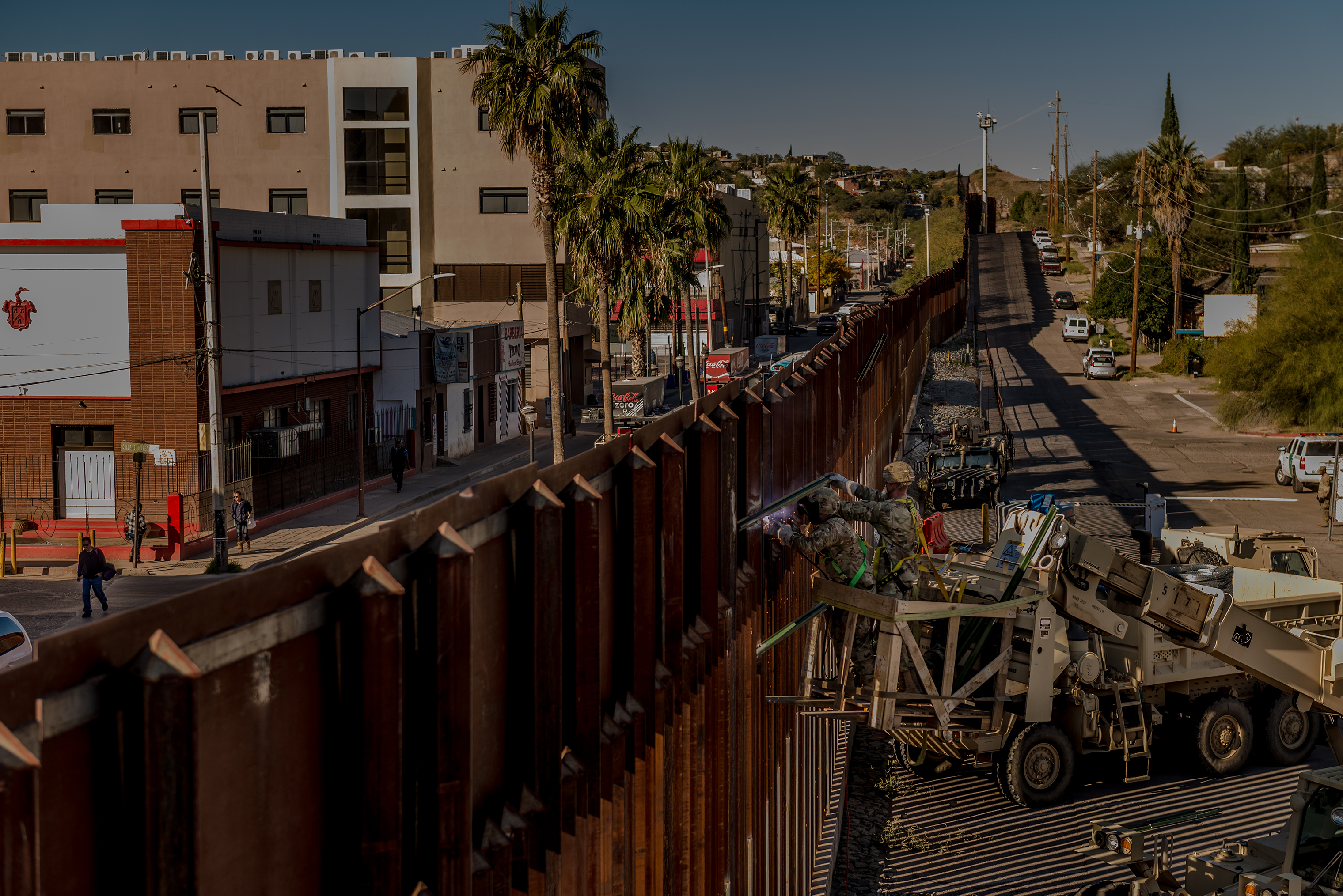 meridith-kohut-american-troops-border-migration