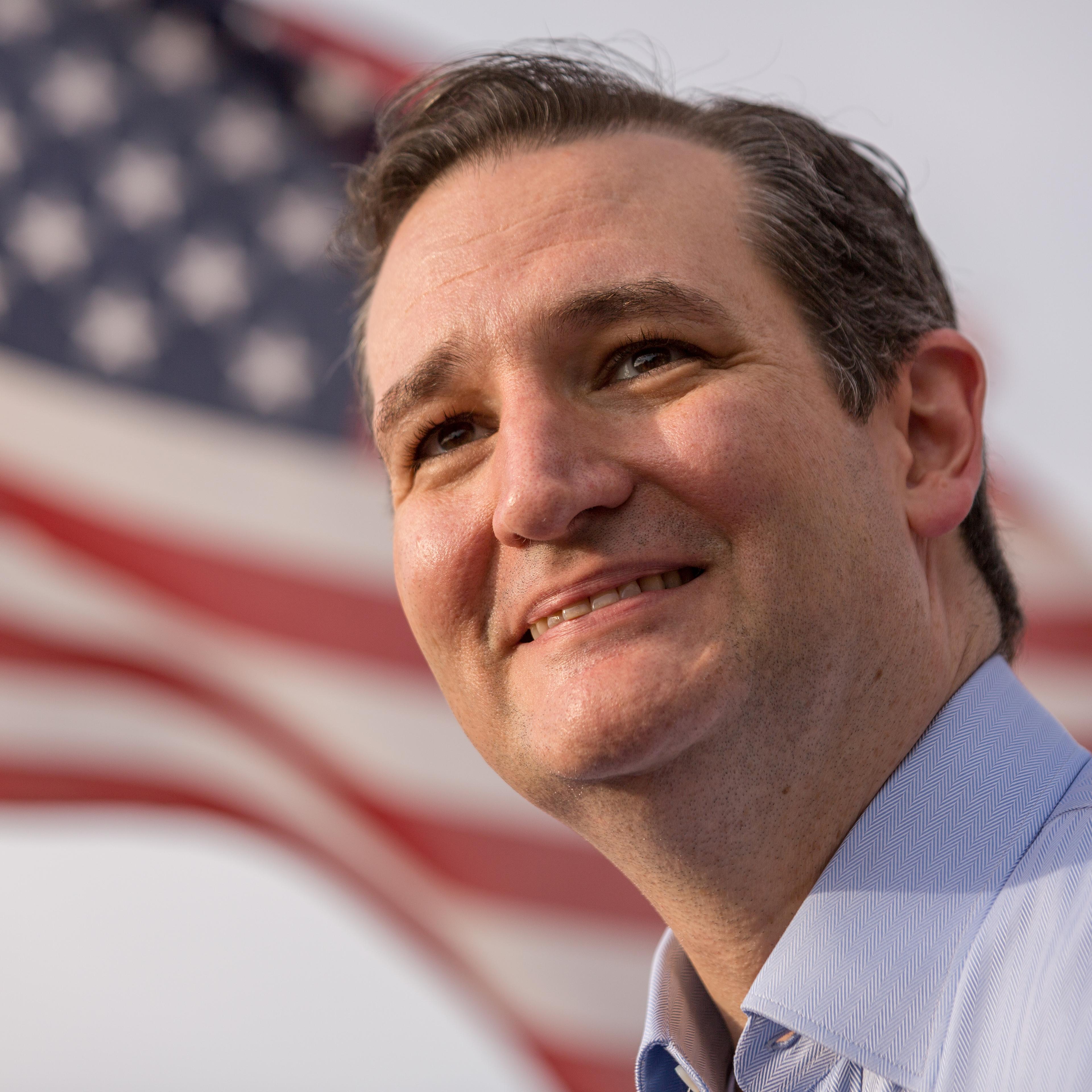 GOP Presidential Hopeful Ted Cruz Campaigns In South Carolina