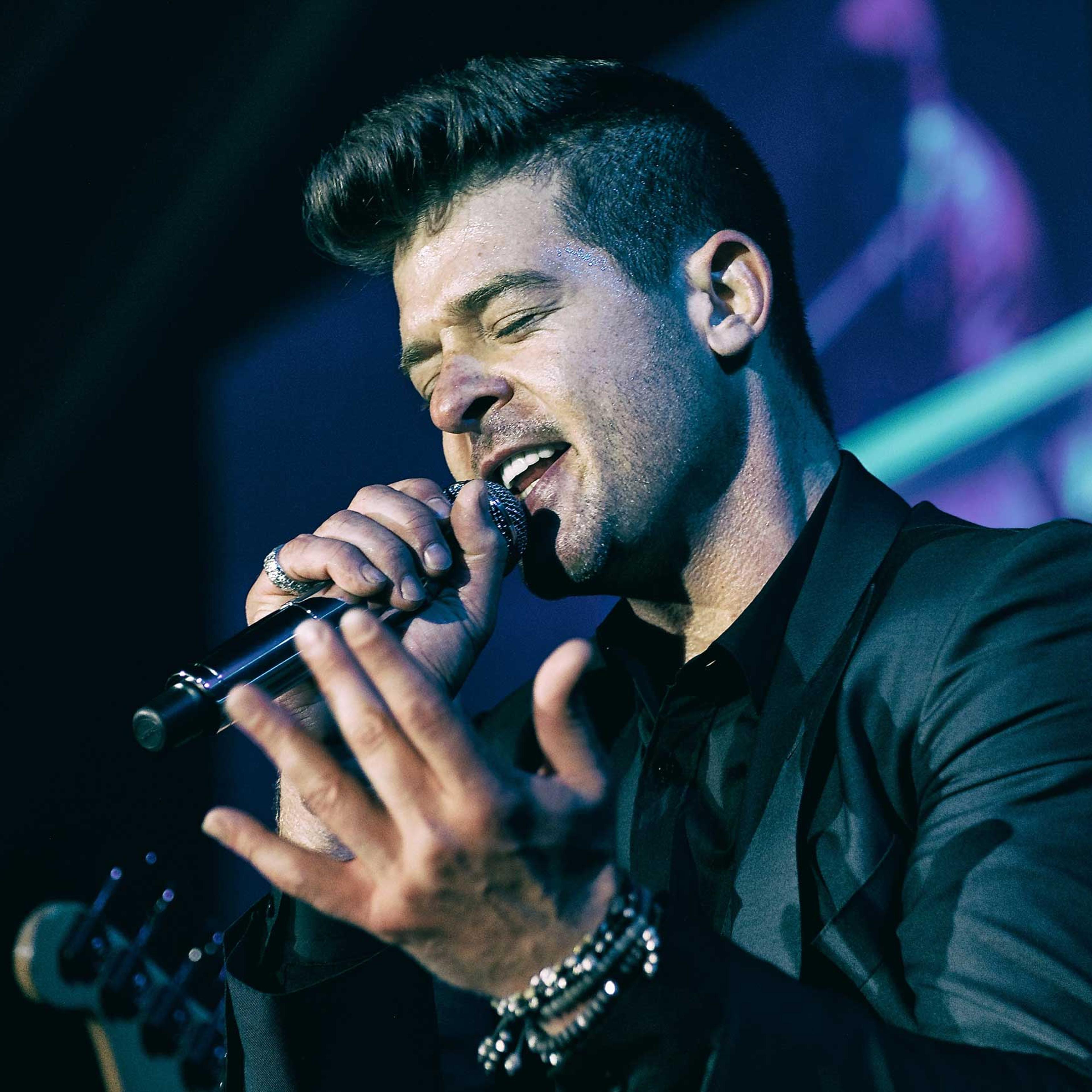 Robin Thicke performs in Hong Kong on March 14, 2015.