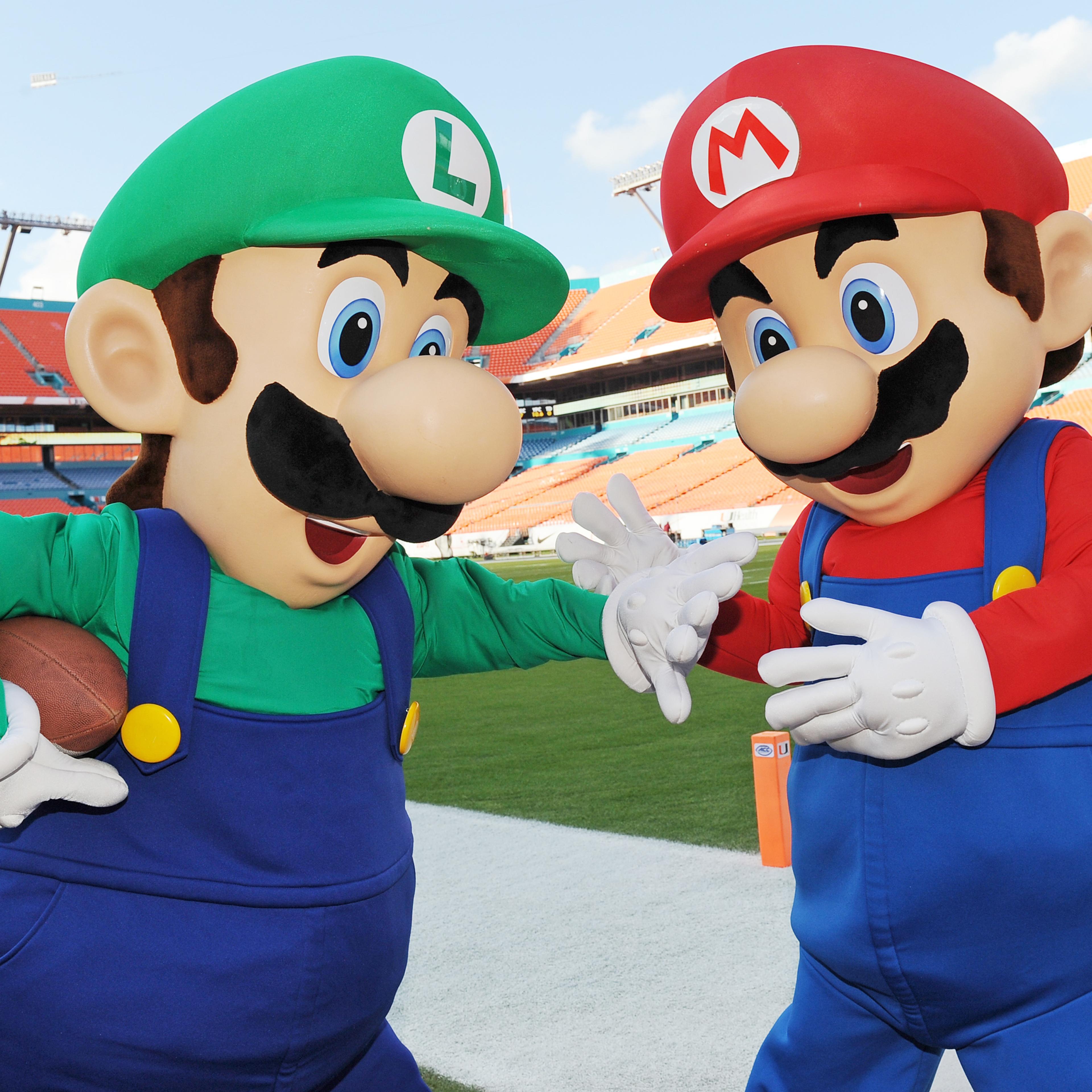 Mario , Luigi