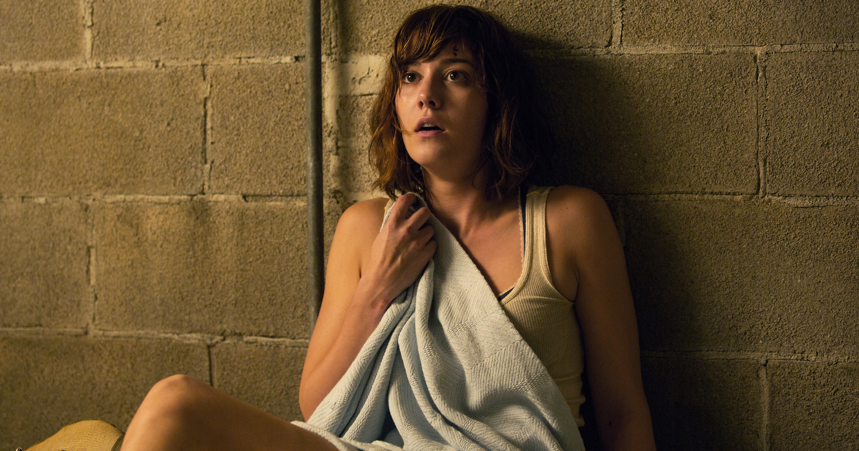 Mary Elizabeth Winstead in 10 Cloverfield Lane.