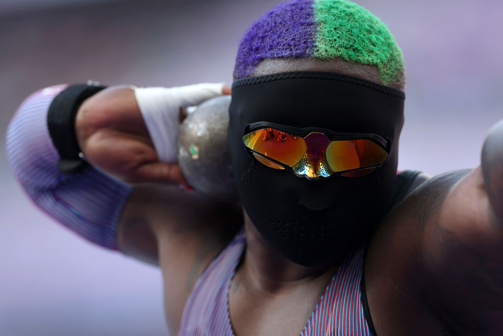 Raven Saunders mask
