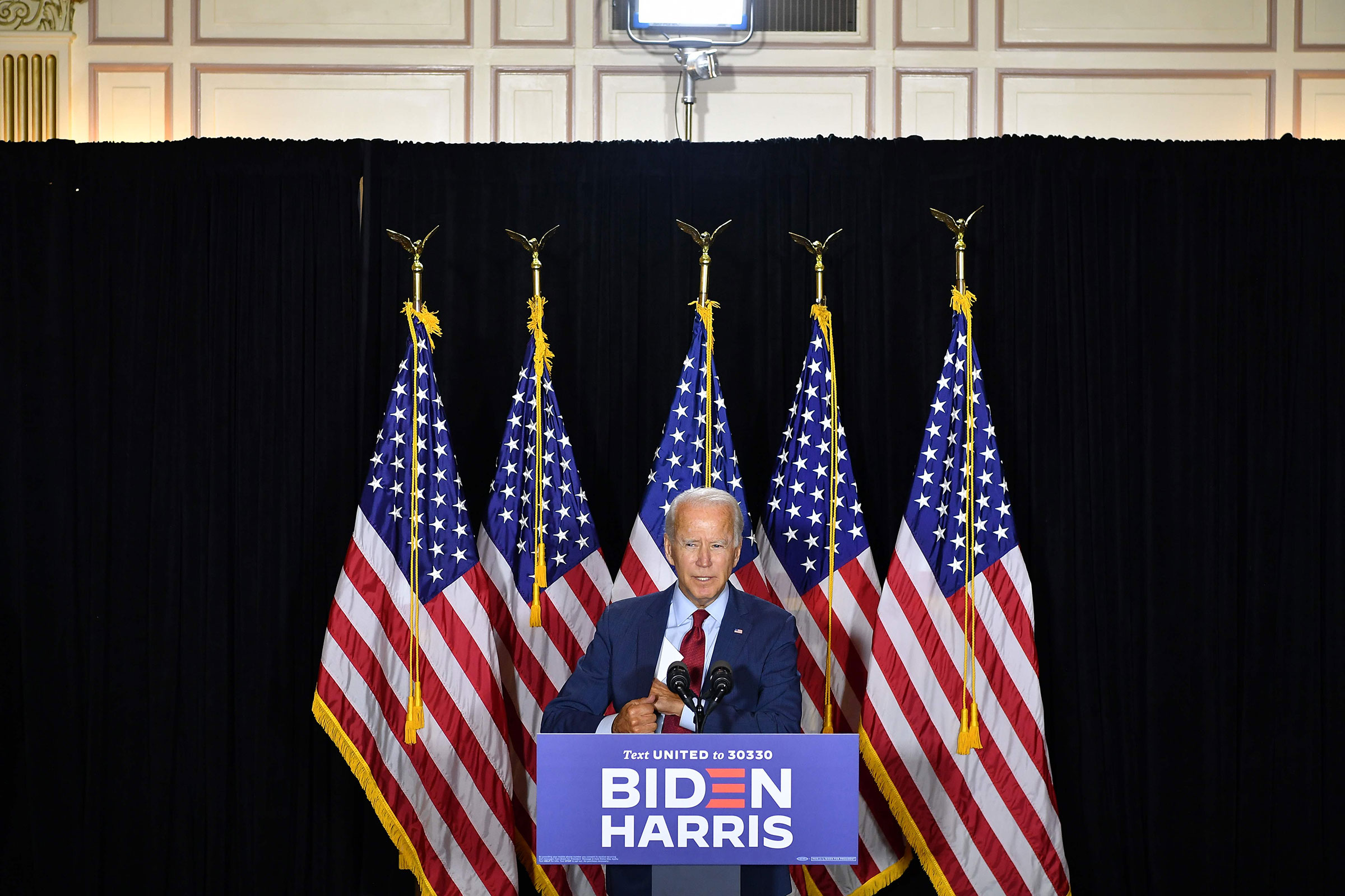 US-health-virus-POLITICS-BIDEN-HARRIS