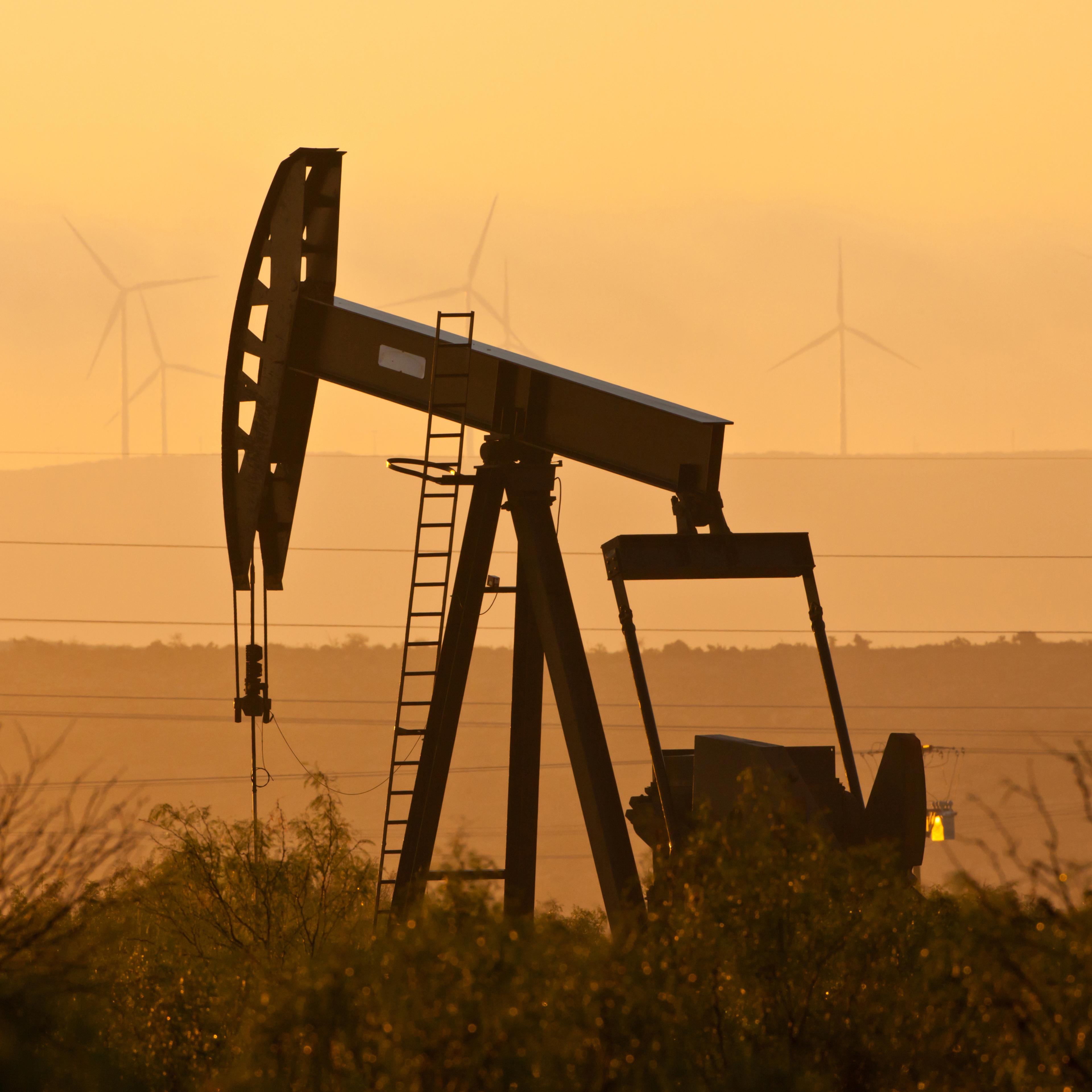 oil-pump-jack-sunset