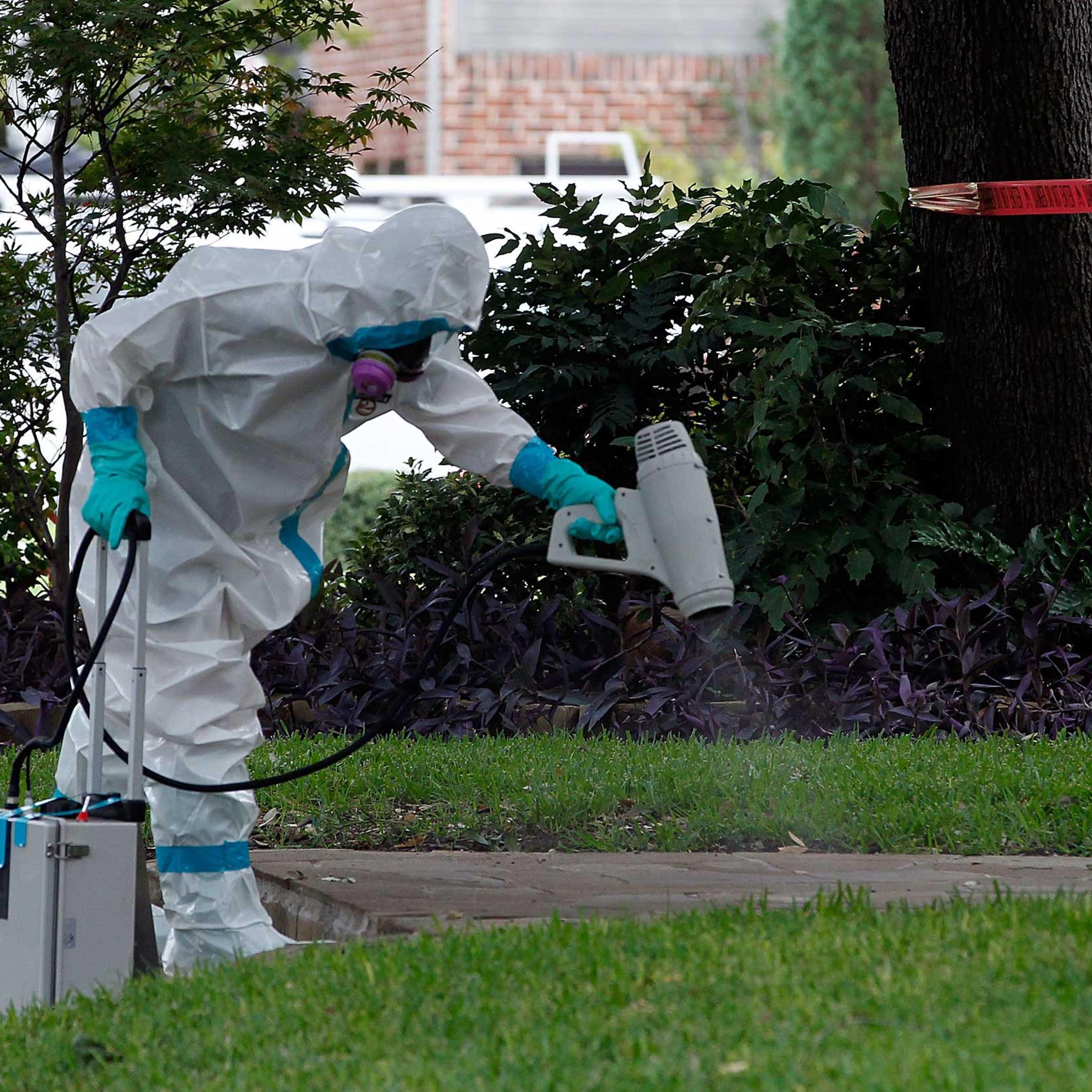 Health Care Worker In Dallas Tests Positive For Ebola Virus