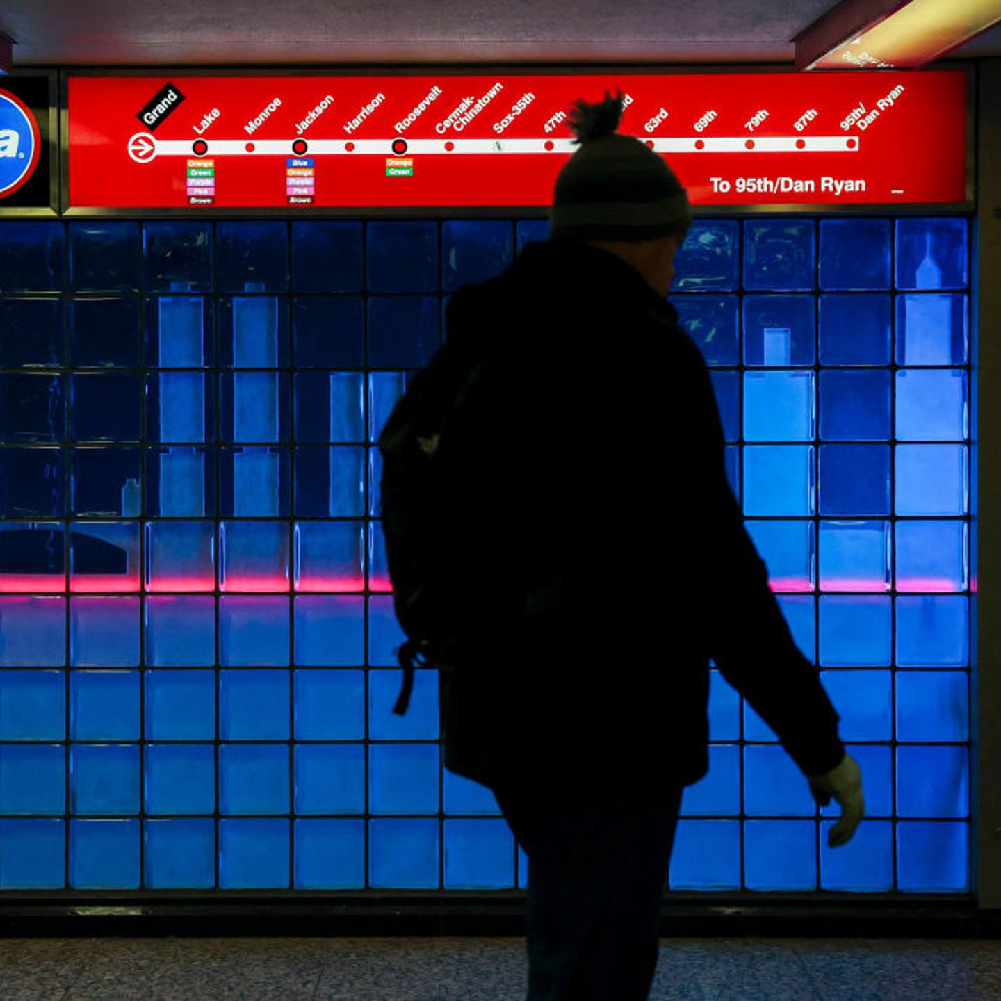 US-NEWS-CHICAGO-TRAINS-VIOLENCE-4-TB