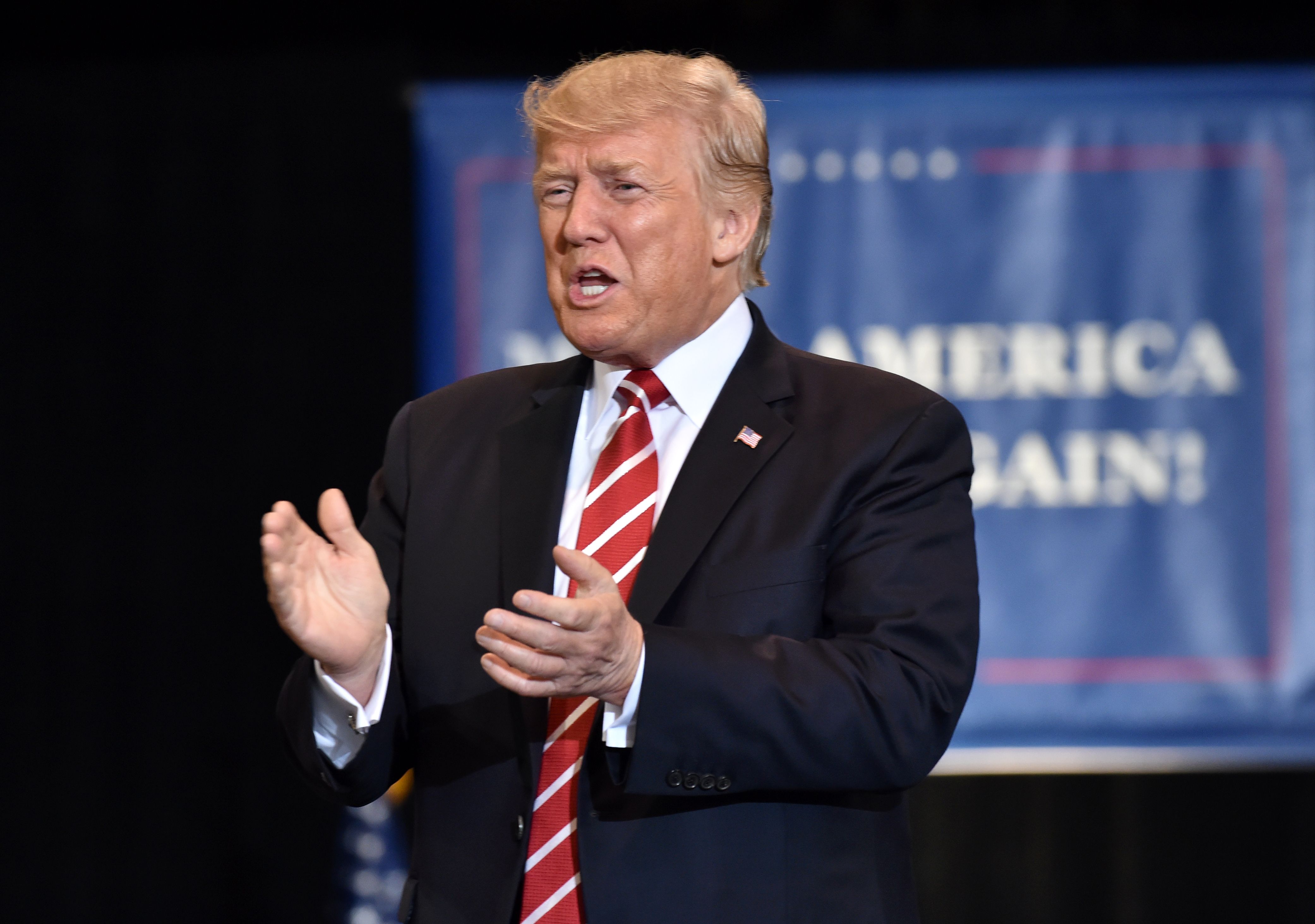 US-POLITICS-TRUMP-RALLY