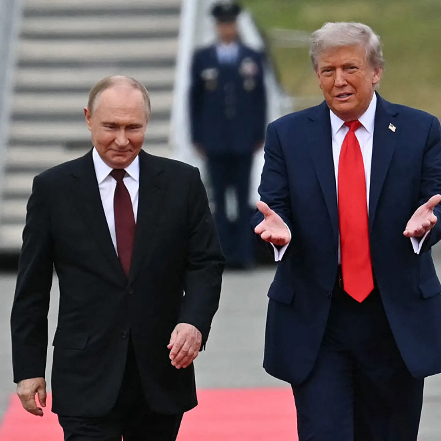 Trump meets Putin