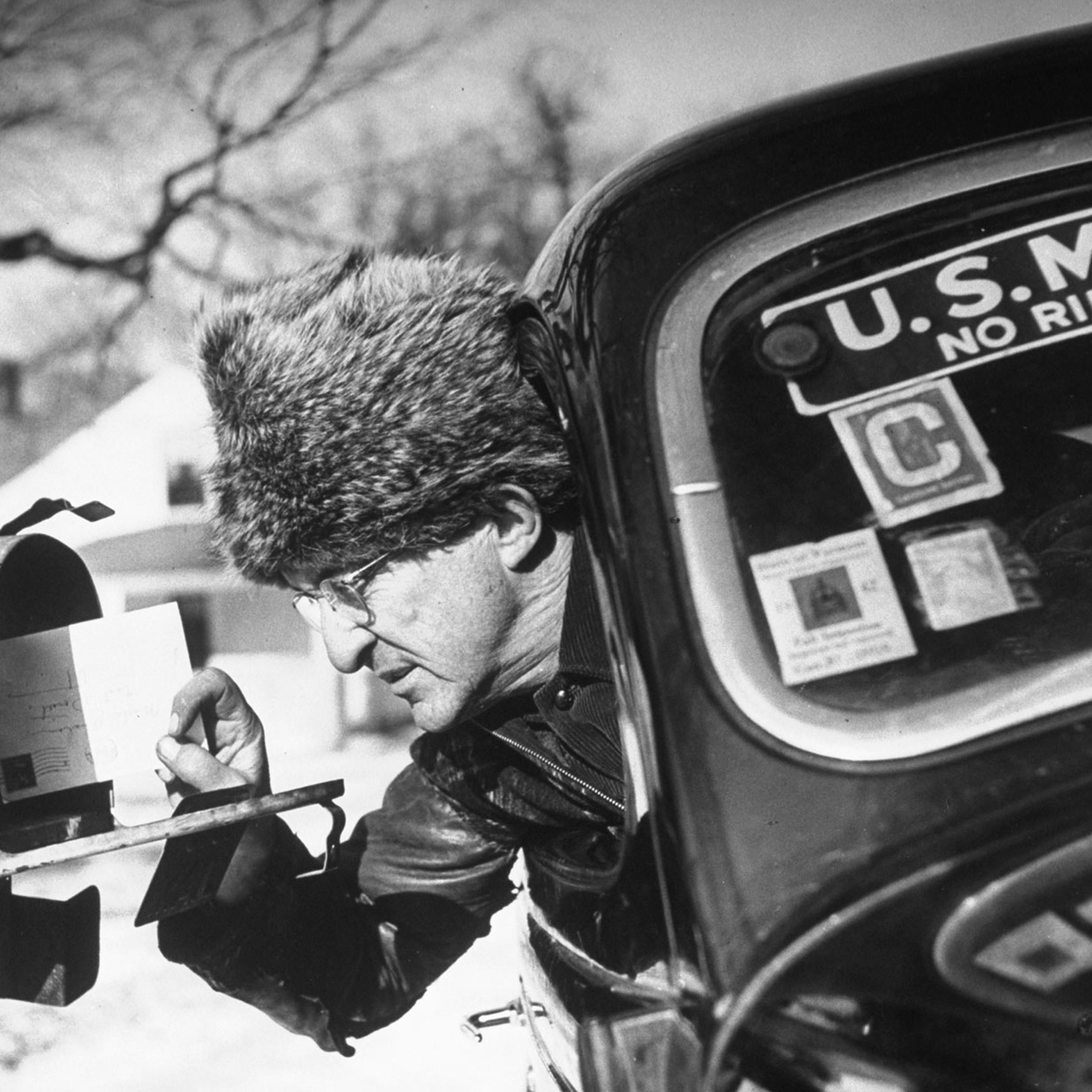 Rural Vermont mailman Mark Whalon makes rounds in sub-zero weather.