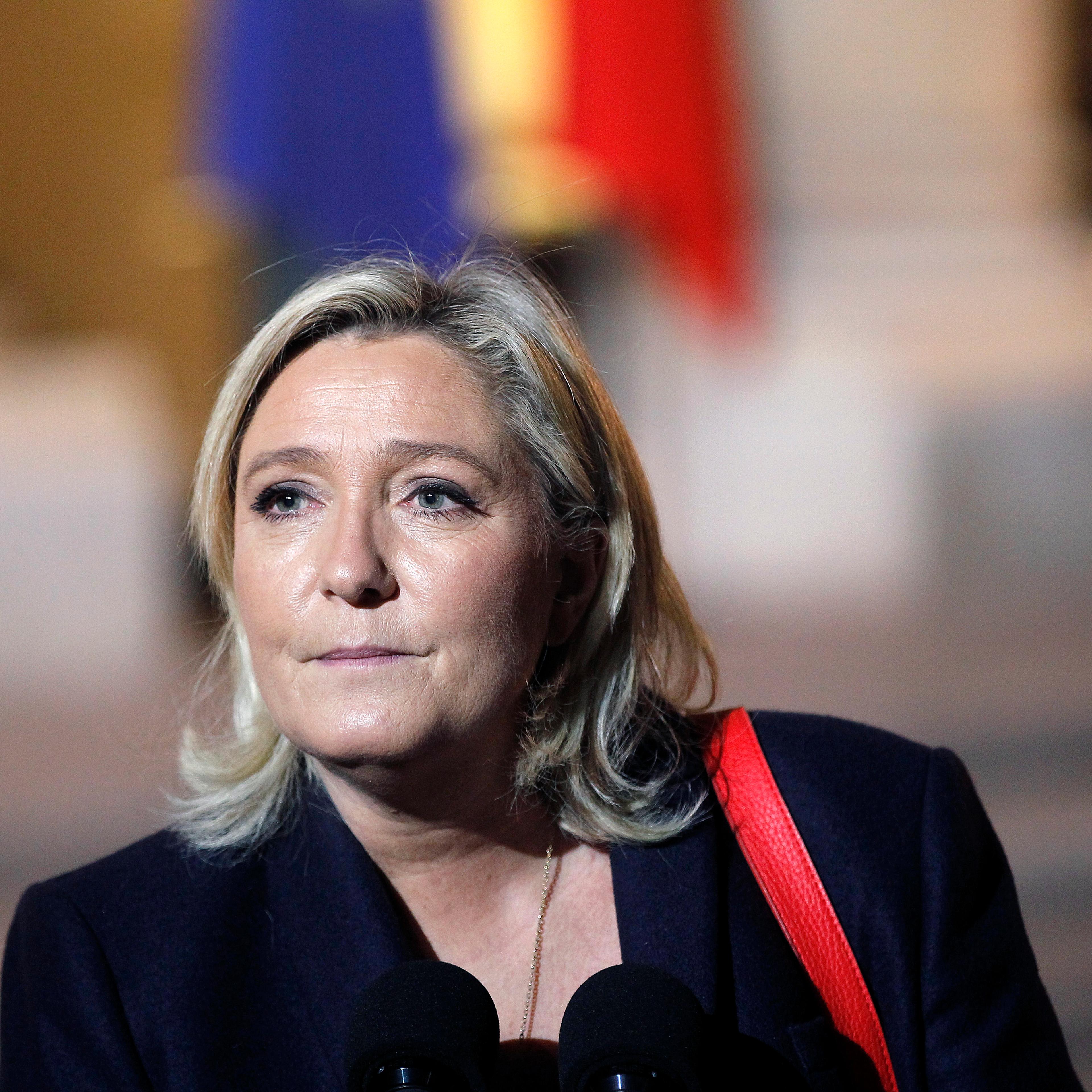 French leader of the French Far-right party Front National (FN) Marine Le Pen arrives at the Elysee Presidential Palace for a meeting with French President Francois Hollande in Paris on Nov. 15, 2015.
