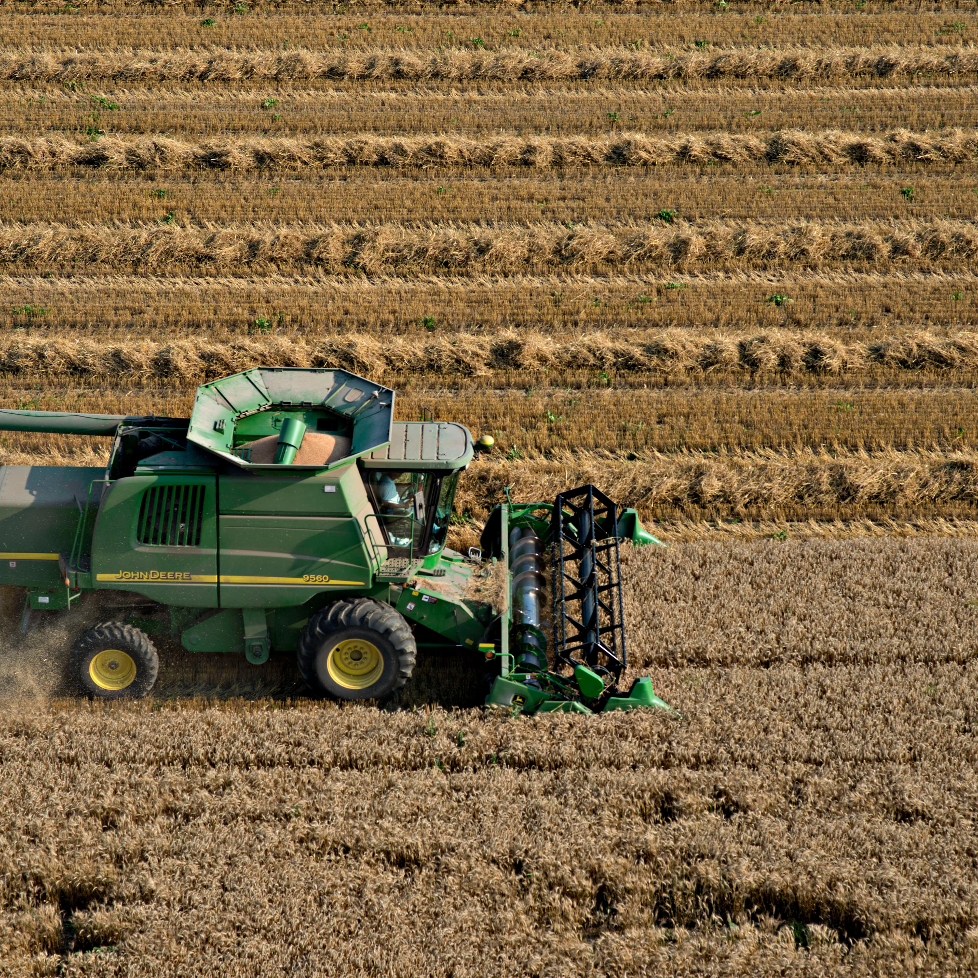 John Deere Profit Falls
