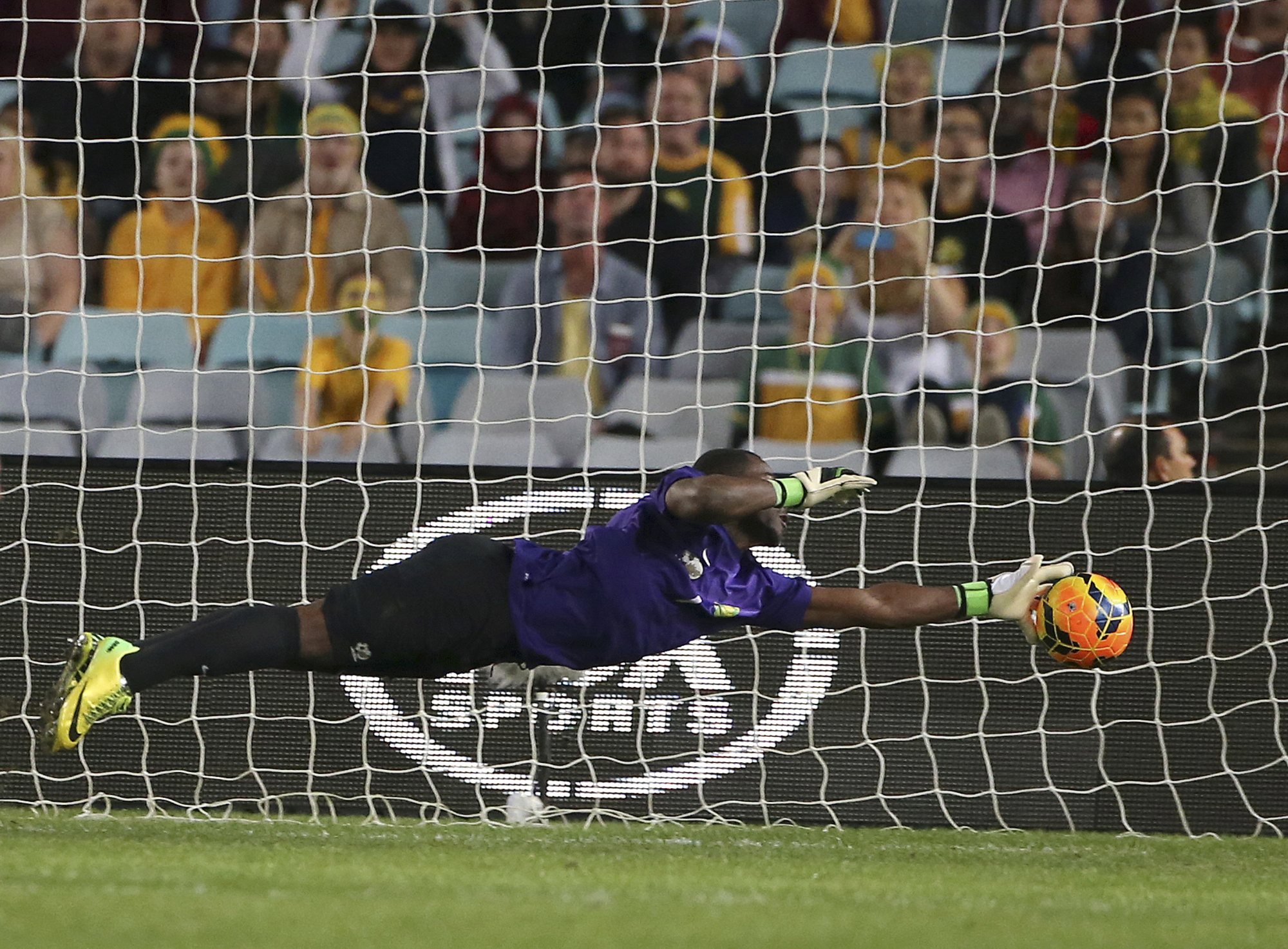 Australia South Africa Soccer Mayiwa Obit