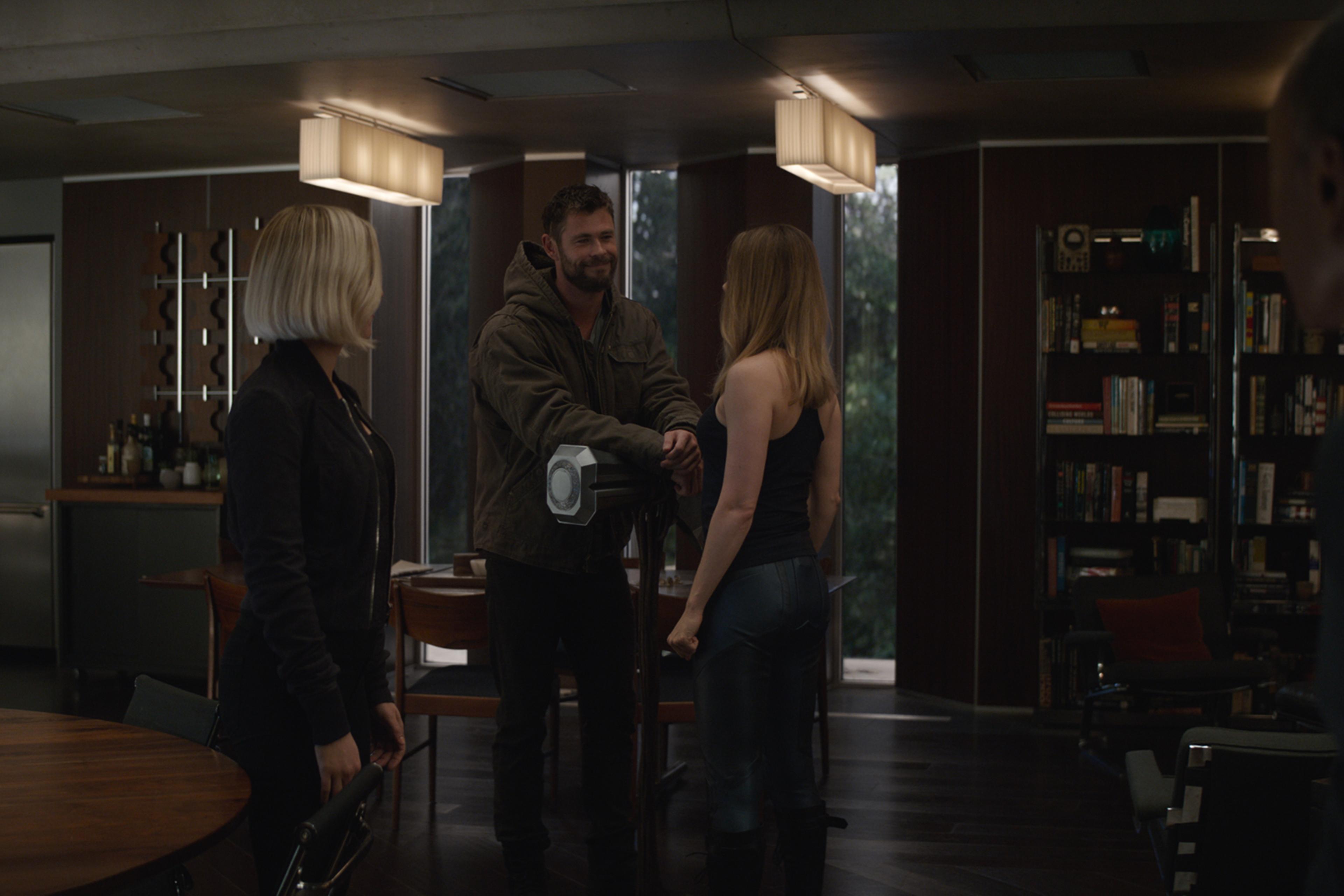 avengers-endgame-thor-captain-marvel-black-widow