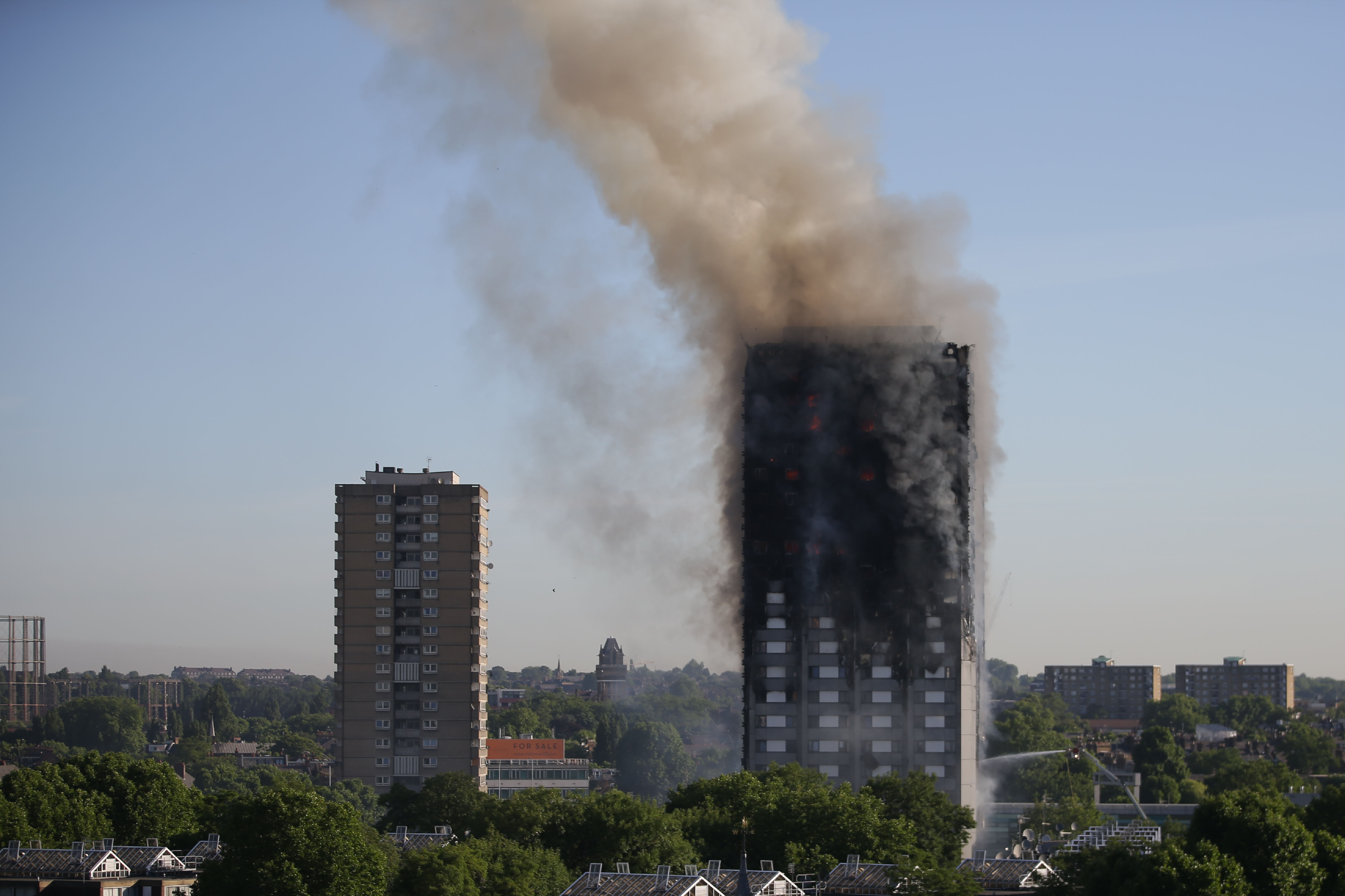 BRITAIN-INCIDENT-FIRE