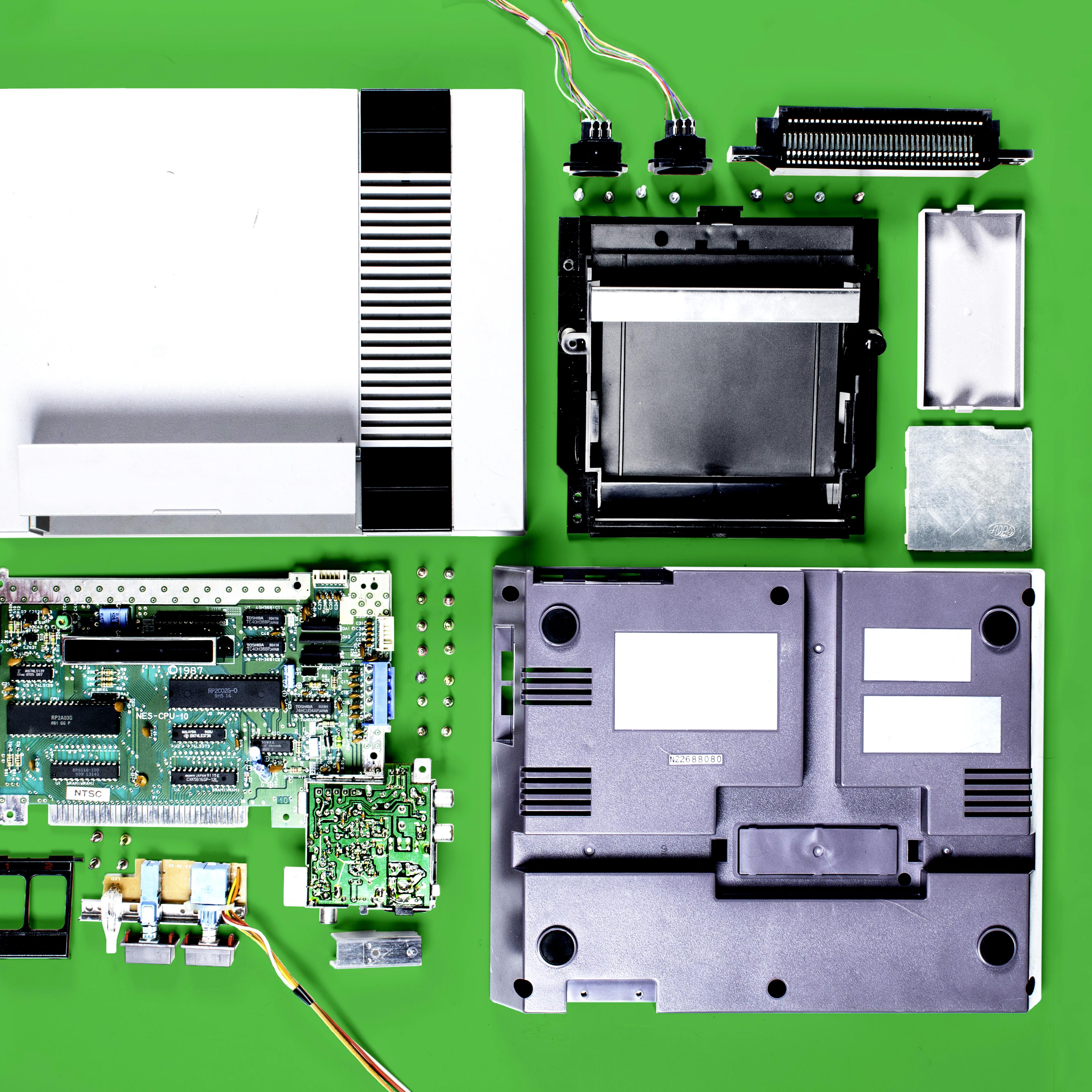 Deconstructed video game consul