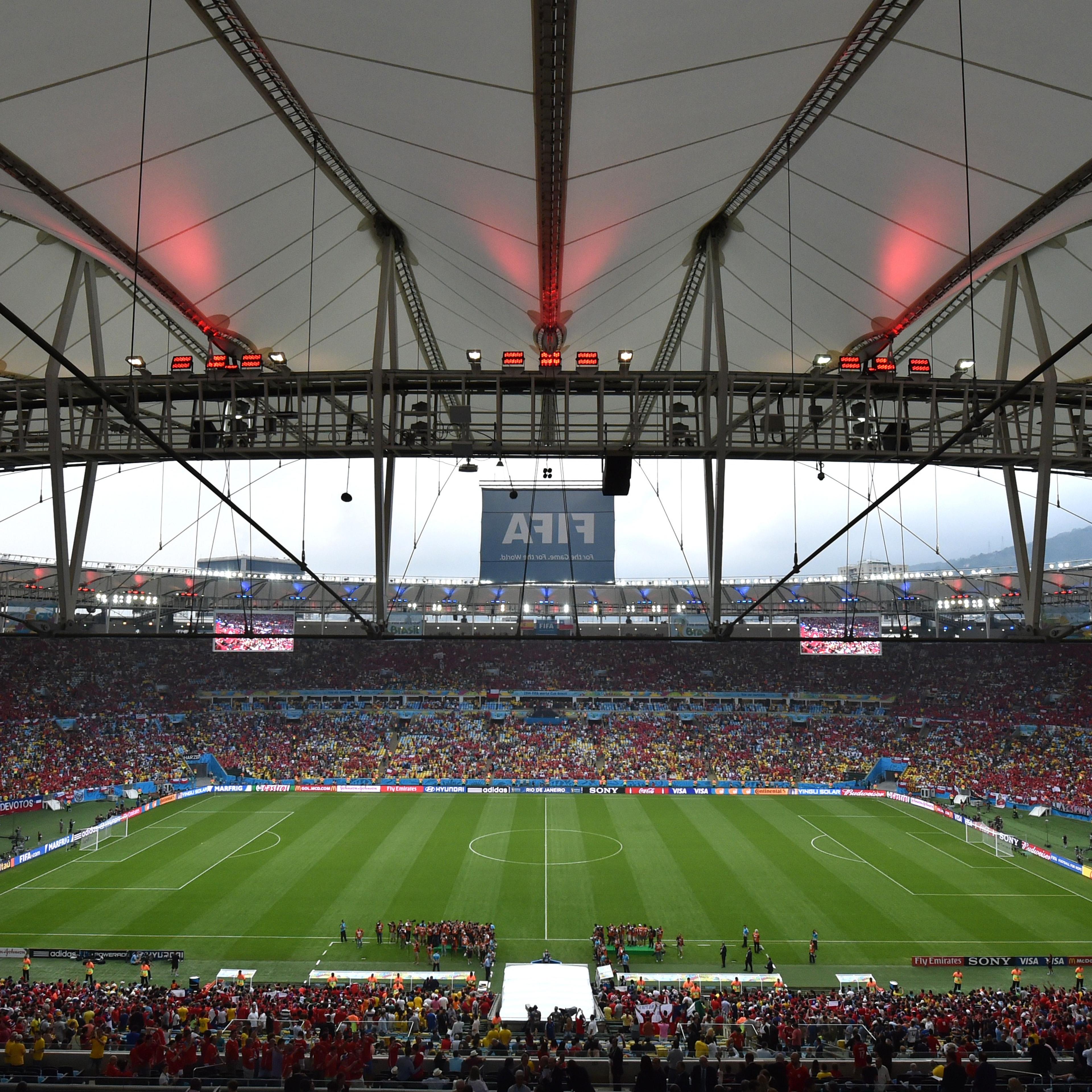 FBL-WC-2014-MATCH19-ESP-CHI-STADIUM