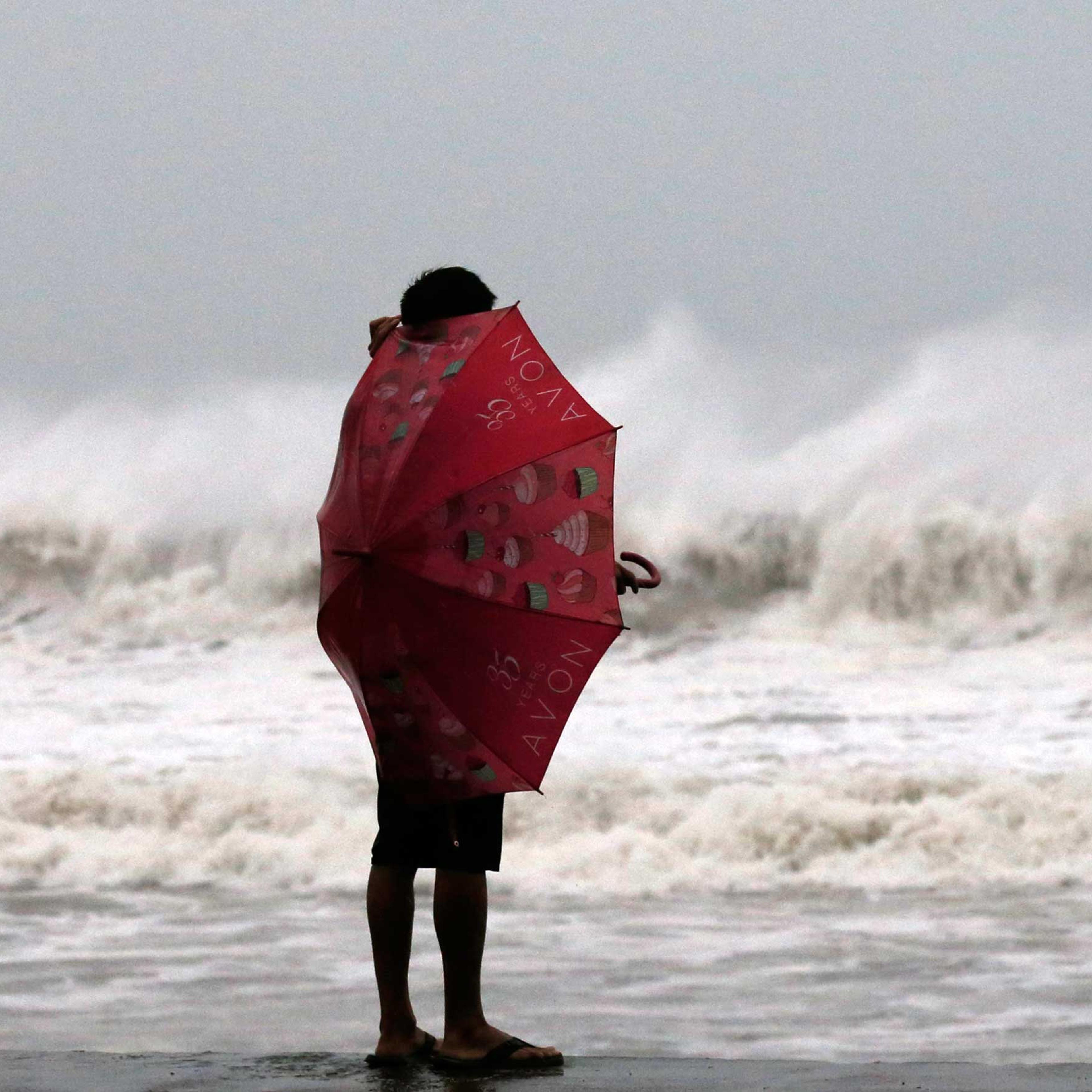 Residents evacuate due to Typhoon Haqupit