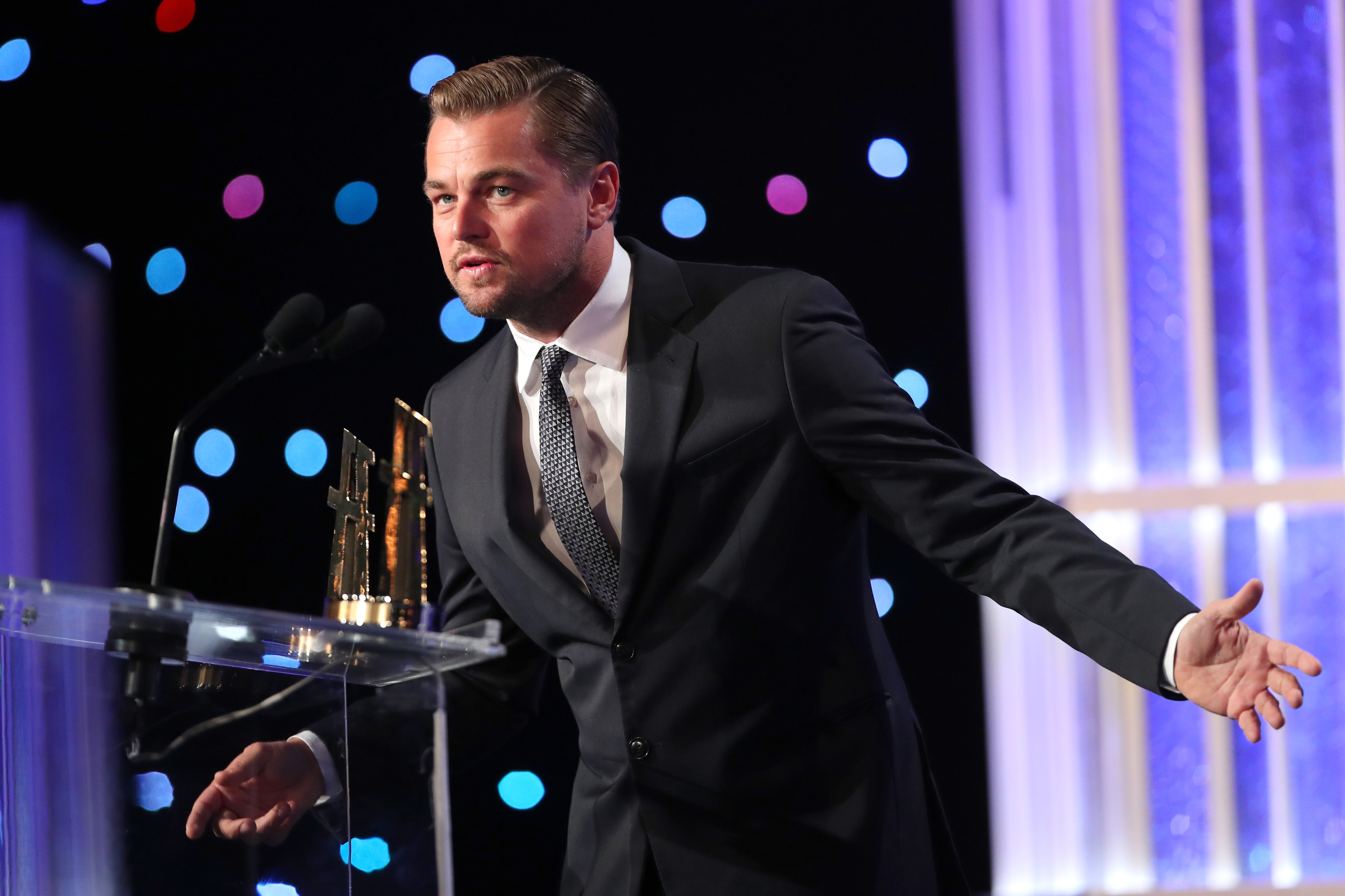 robert de niro leonardo dicaprio hollywood film awards hillary clinton