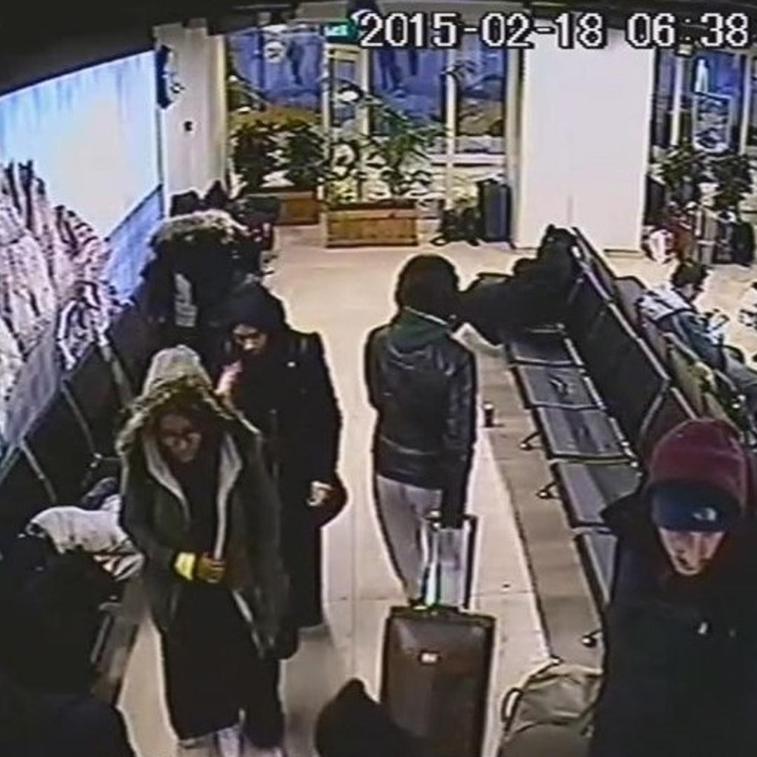 Three missing London schoolgirls 'travelling to Syria to join Daesh'
